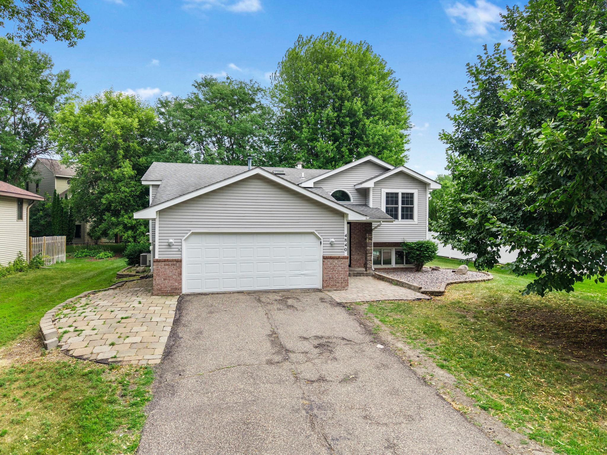 1st image of 4840 Evergreen Ln N, Plymouth, MN 55442 | MLS# 7131714