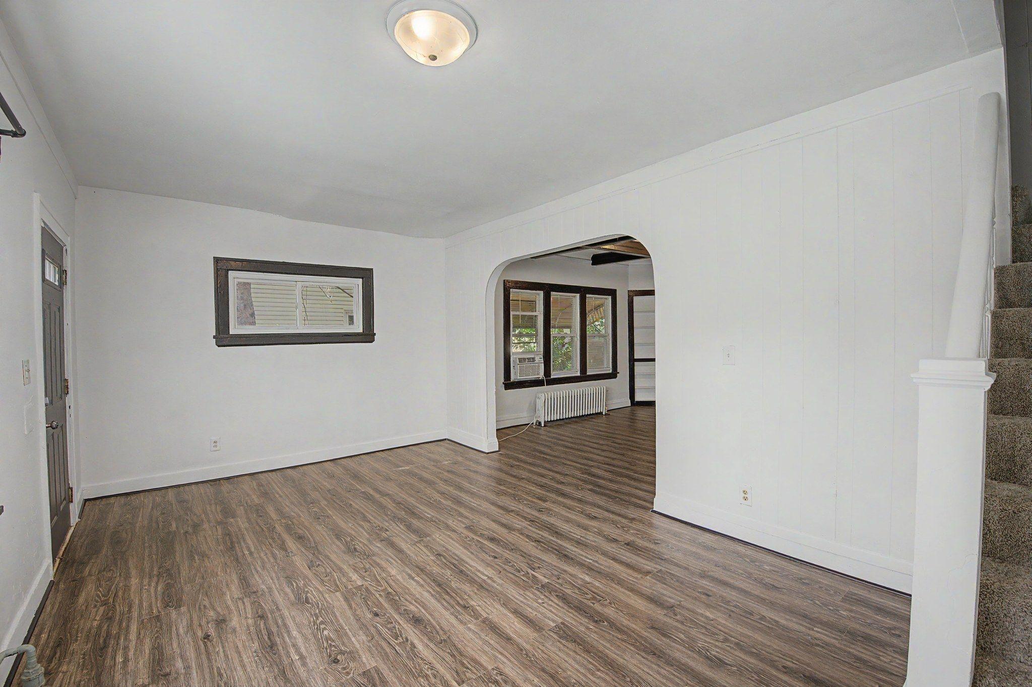 5th image of 2611 Girard Ave N, Minneapolis, MN 55411 | MLS# 7131716