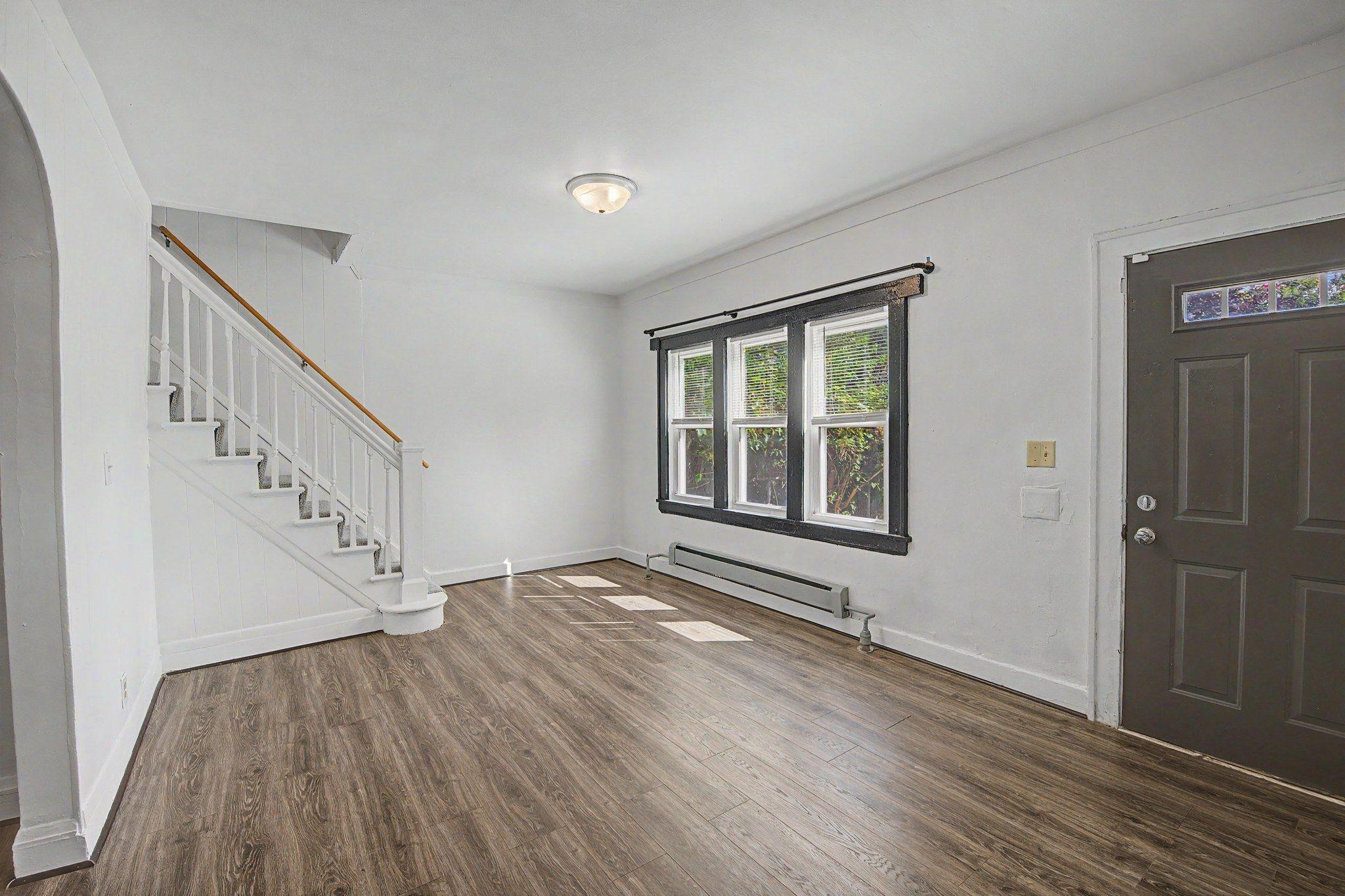 4th image of 2611 Girard Ave N, Minneapolis, MN 55411 | MLS# 7131716