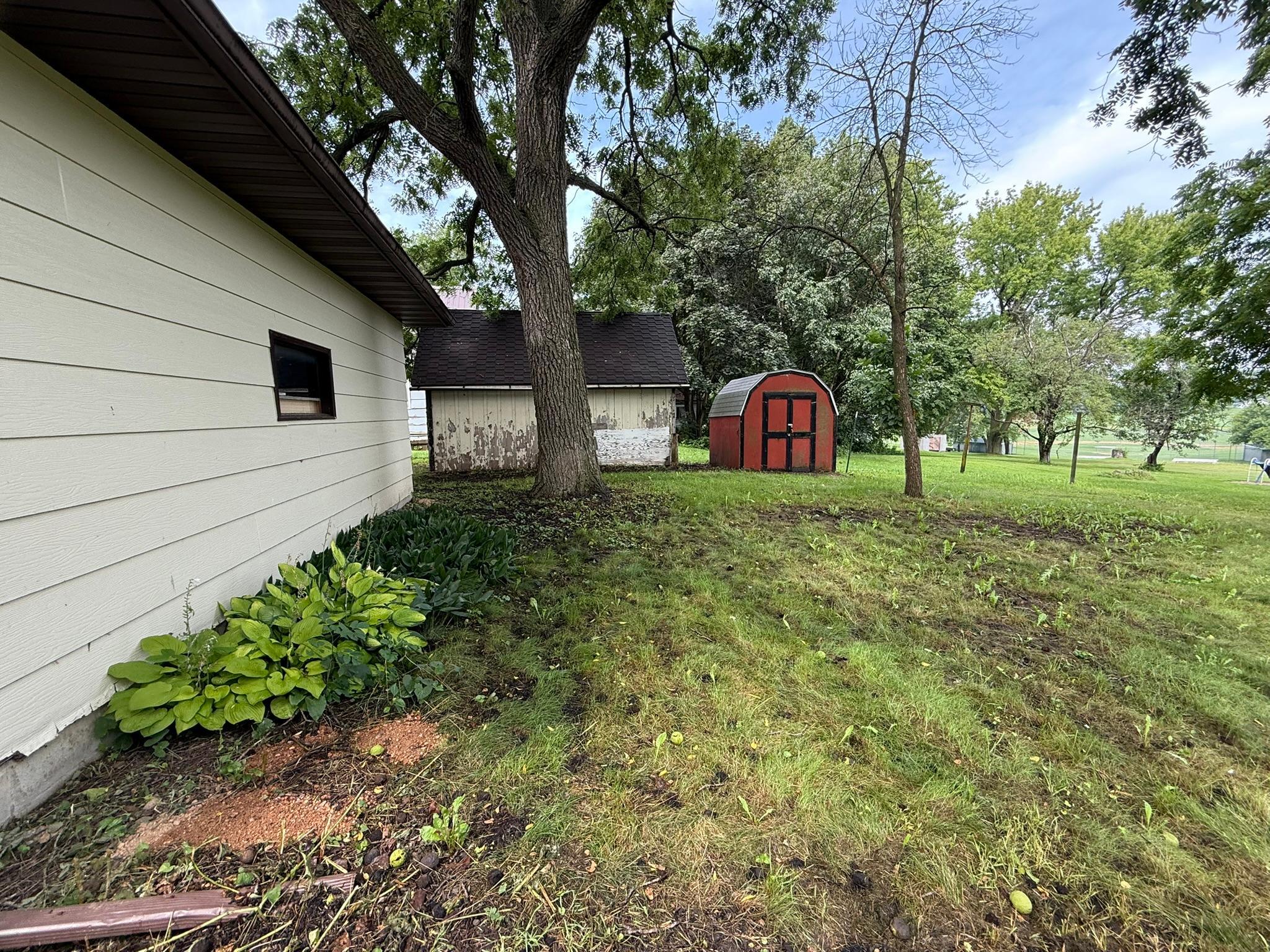 4th image of 388 E Main St, Alden, MN 56009 | MLS# 7131729