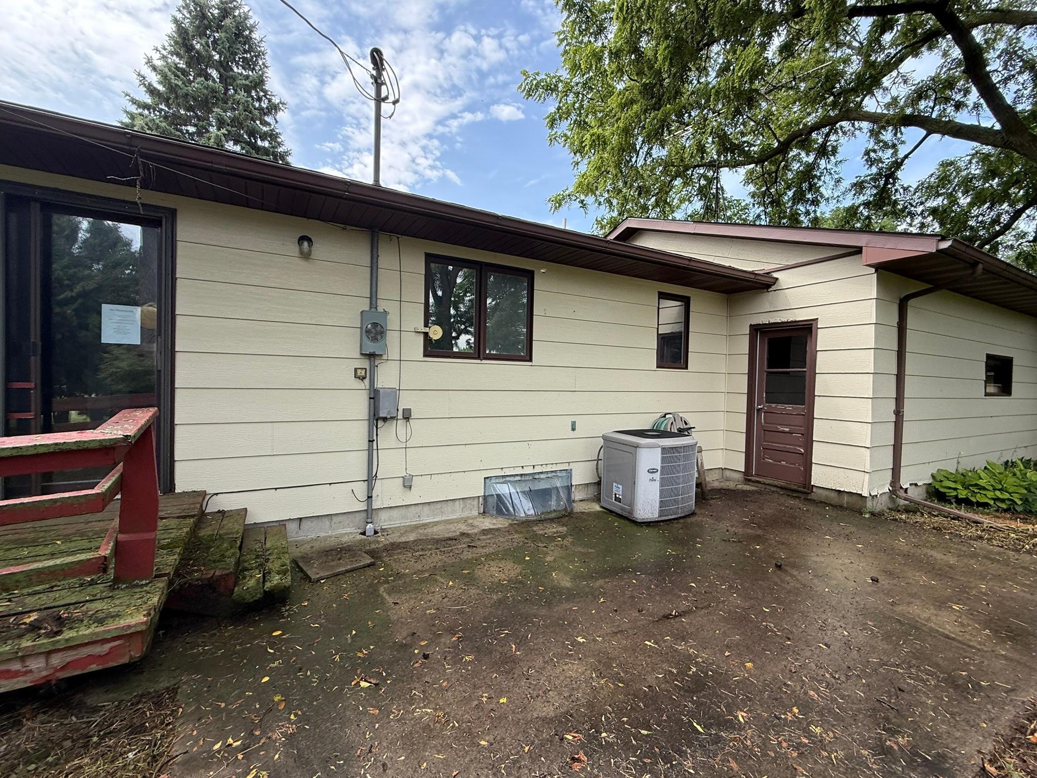 3rd image of 388 E Main St, Alden, MN 56009 | MLS# 7131729