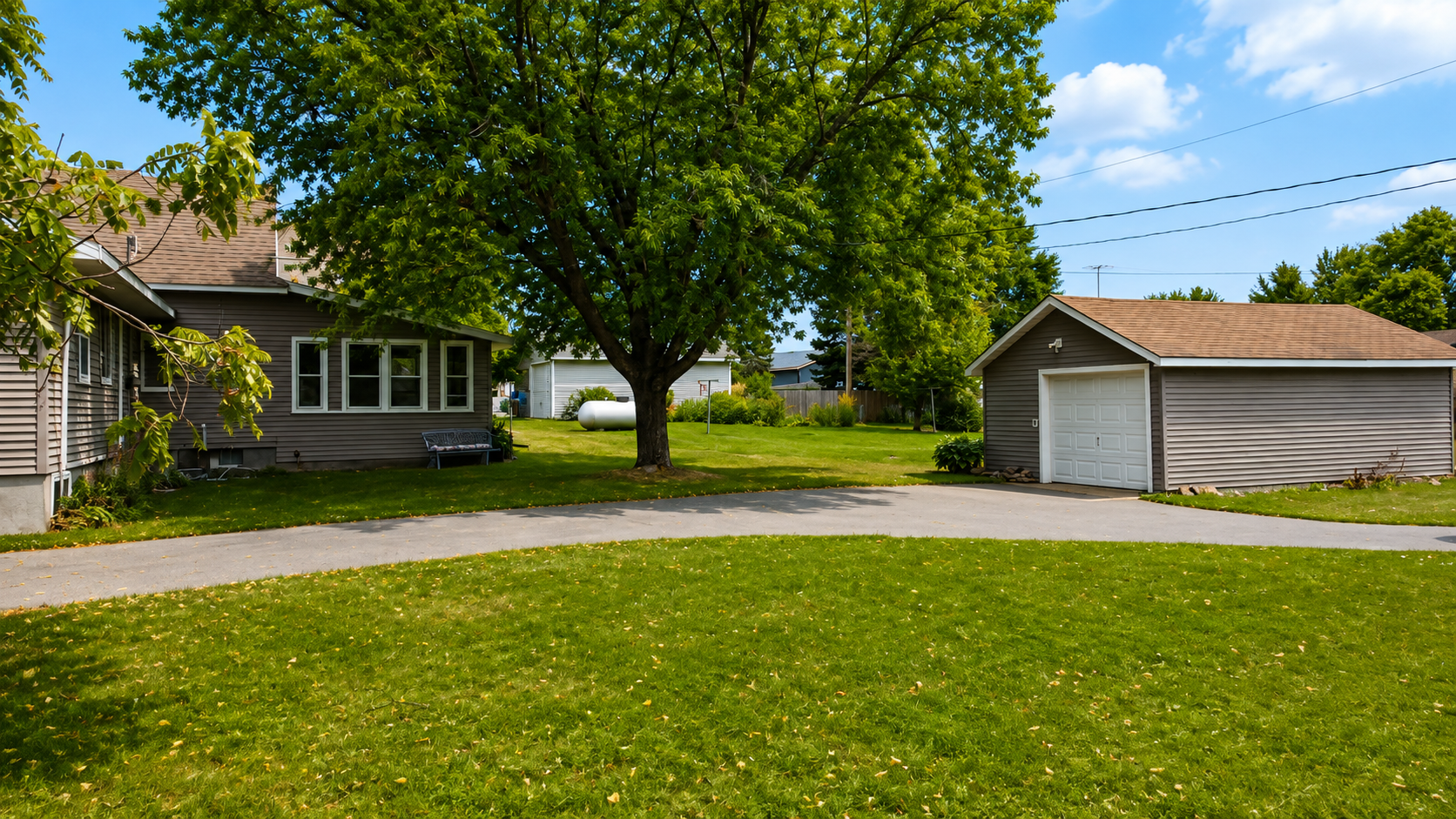 5th image of 305 W Holdt St, Battle Lake, MN 56515 | MLS# 7131744