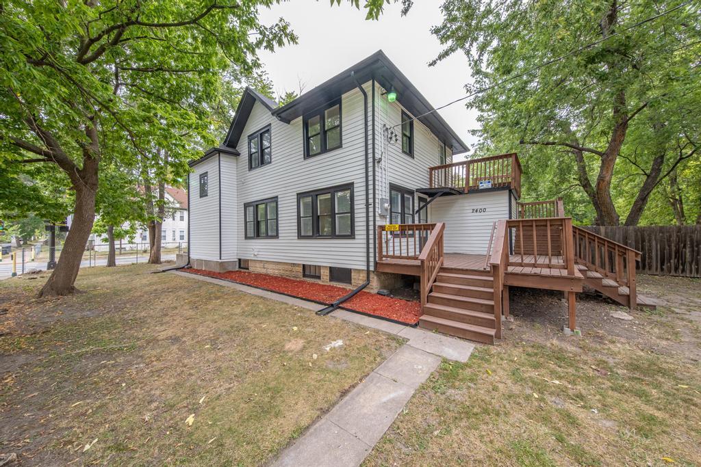 image of 2400 Emerson Ave N, Minneapolis, MN 55411 | MLS# 7131771
