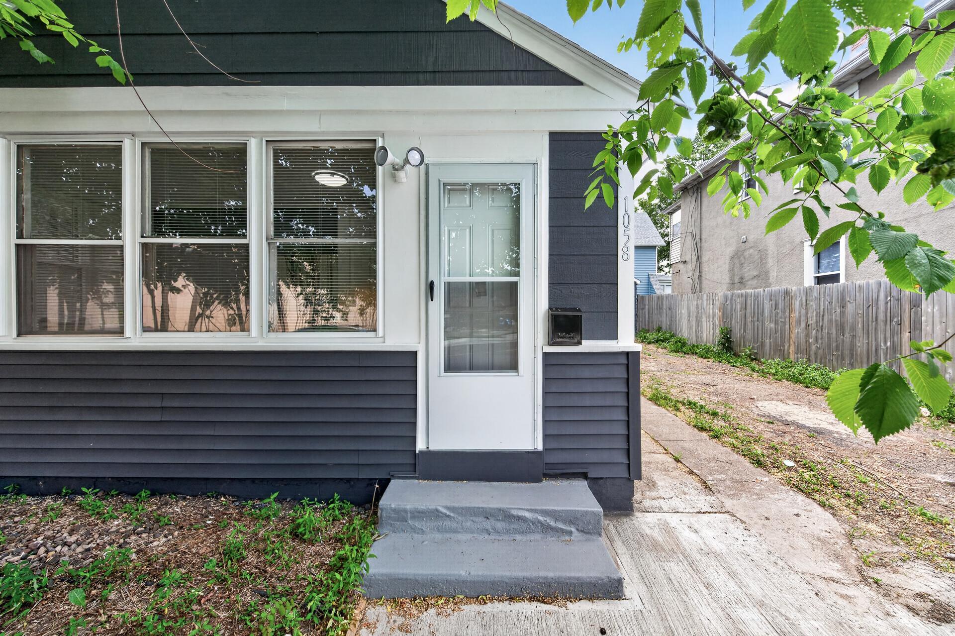 5th image of 1058 Arcade St, Saint Paul, MN 55106 | MLS# 7131782