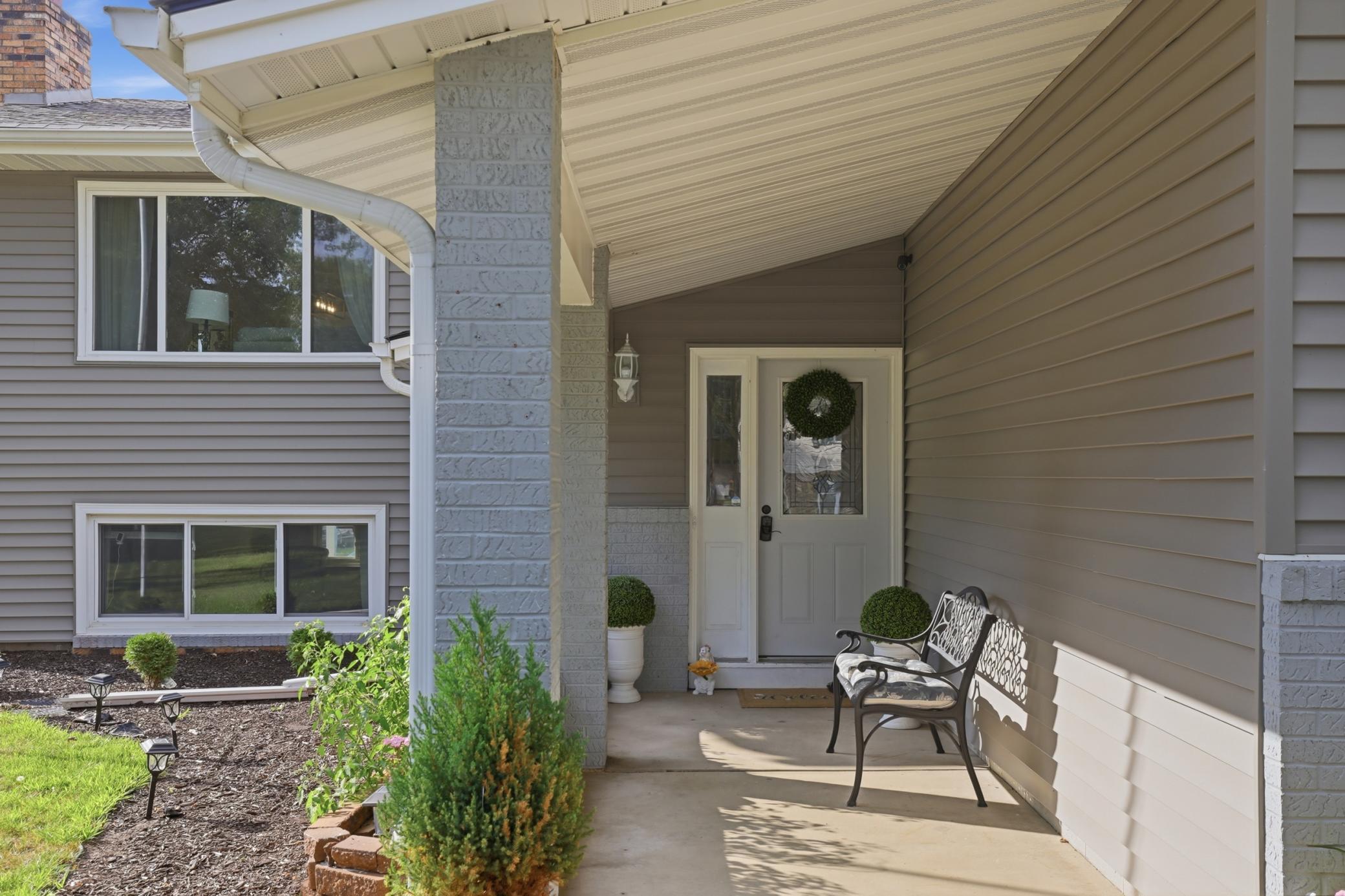 4th image of 10974 Butternut St Nw, Coon Rapids, MN 55448 | MLS# 7131825