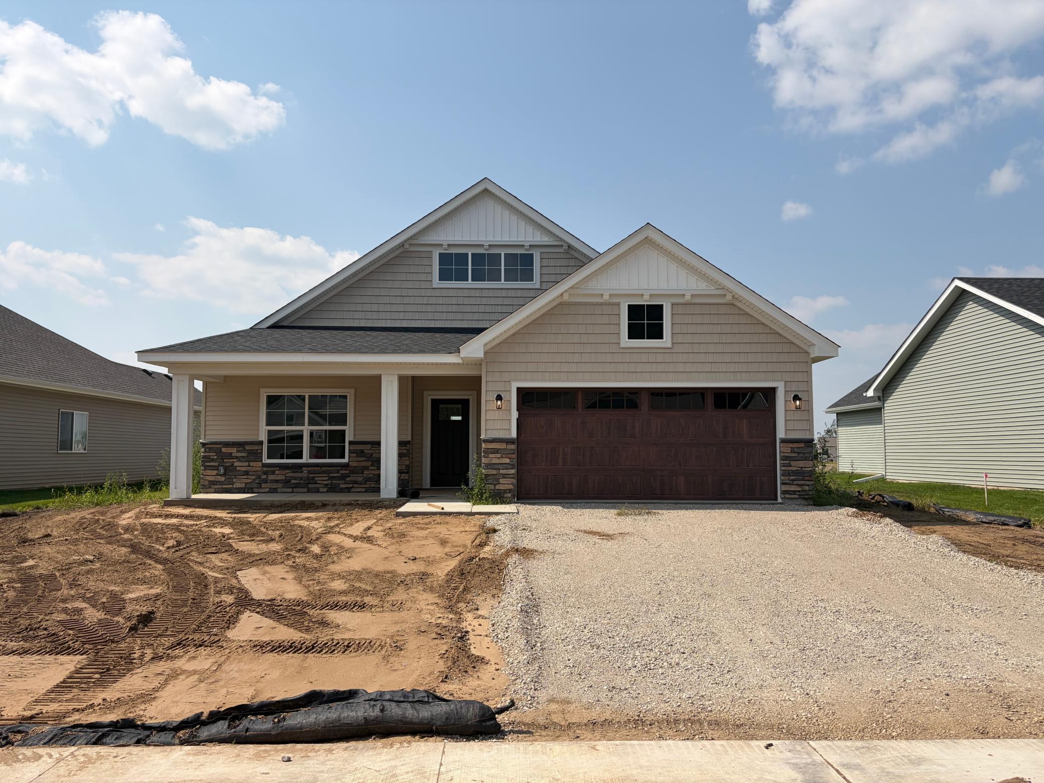 2nd image of 1423 Victory Ln Ne, Isanti, MN 55040 | MLS# 7131893