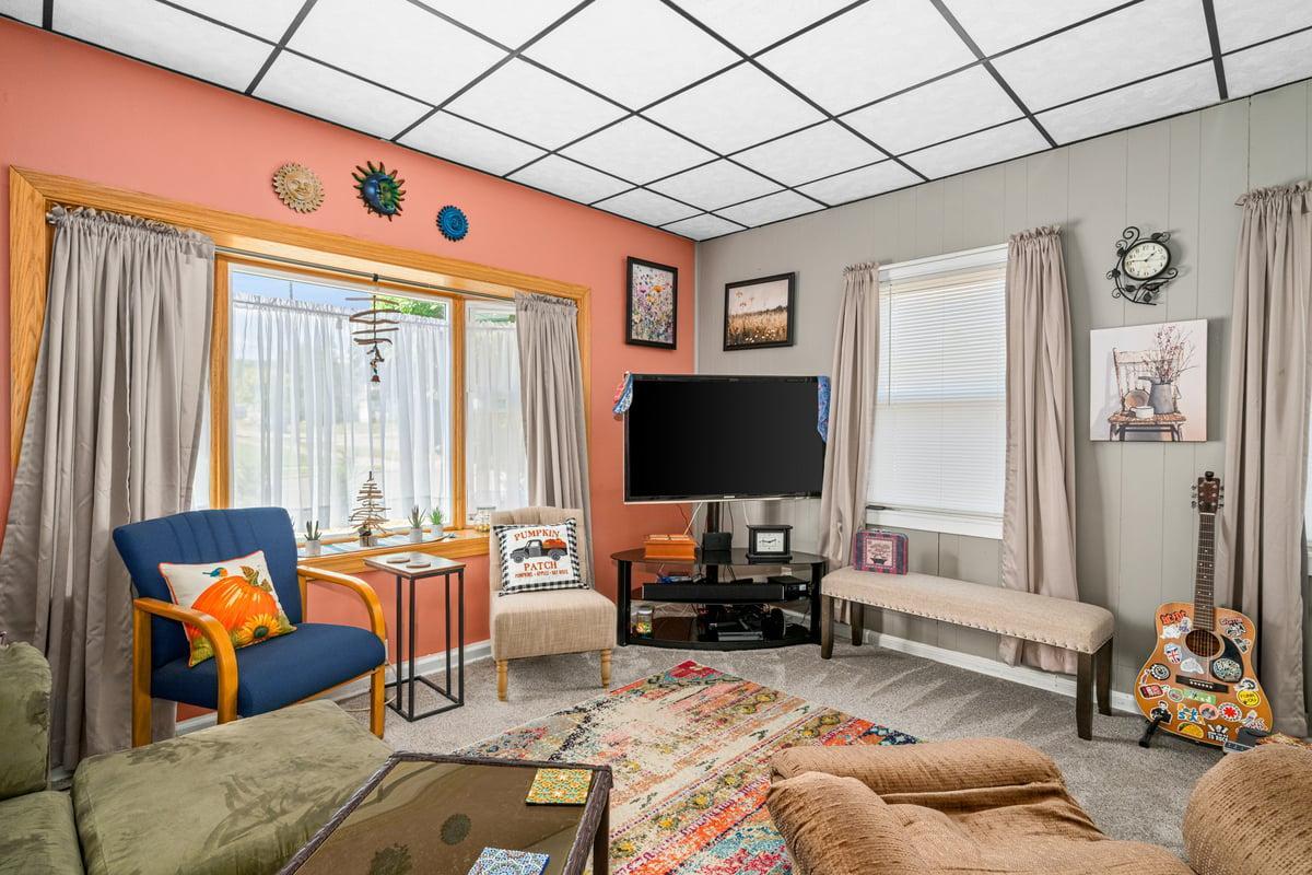 4th image of 6420 Polk St, Duluth, MN 55807 | MLS# 7131969