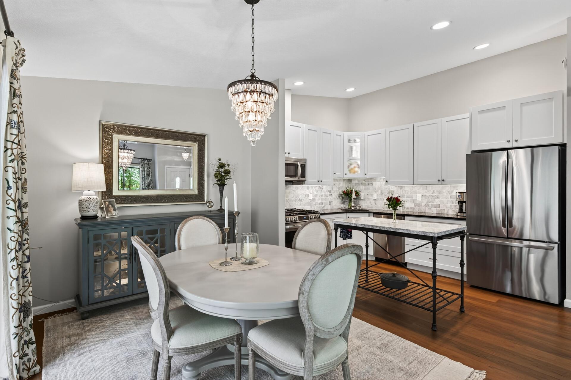 4th image of 4501 Redwood Cir, Minnetonka, MN 55345 | MLS# 7132002