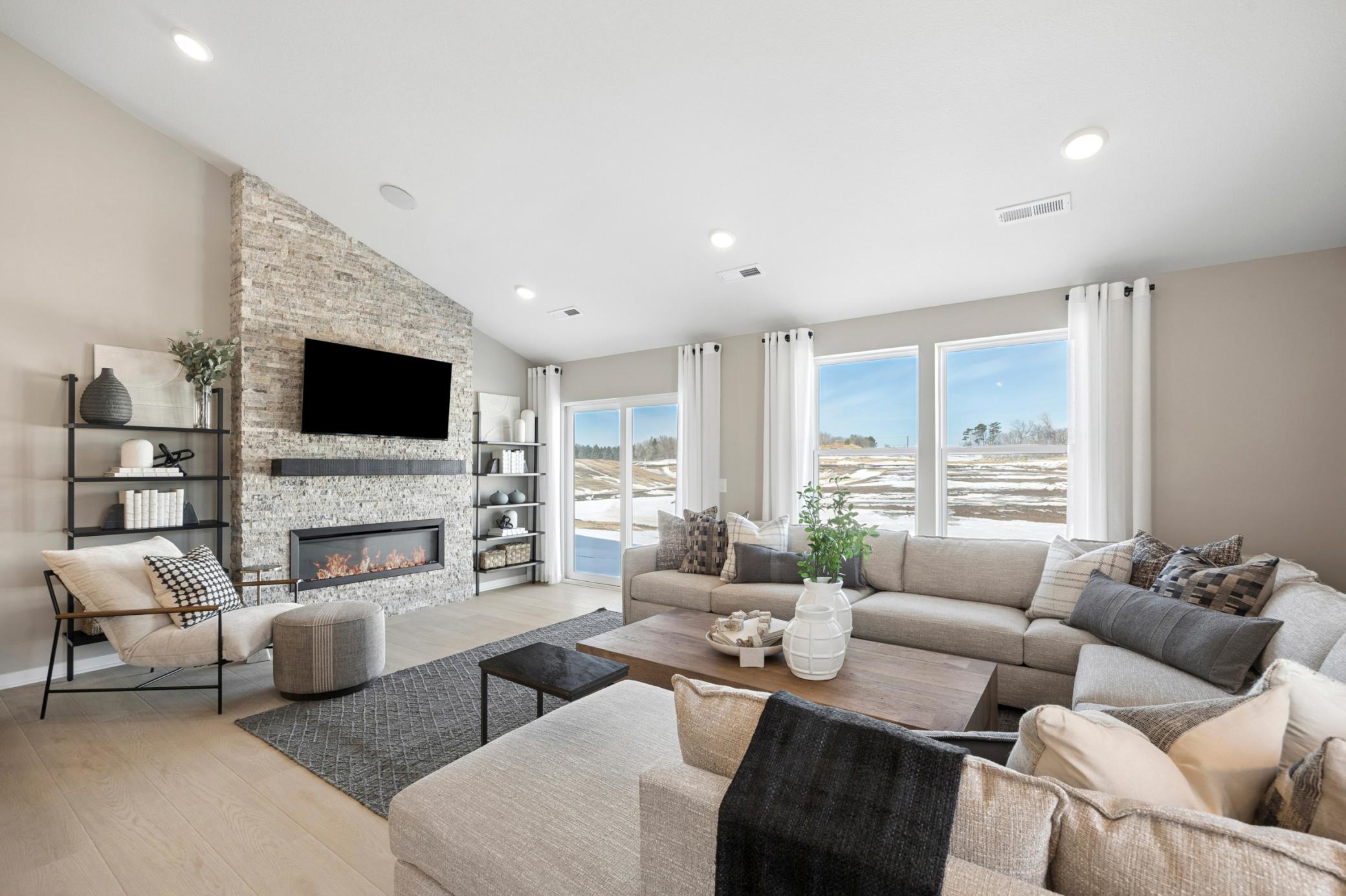 1st image of 1628 Lund Way Rd, Shakopee, MN 55379 | MLS# 7132015