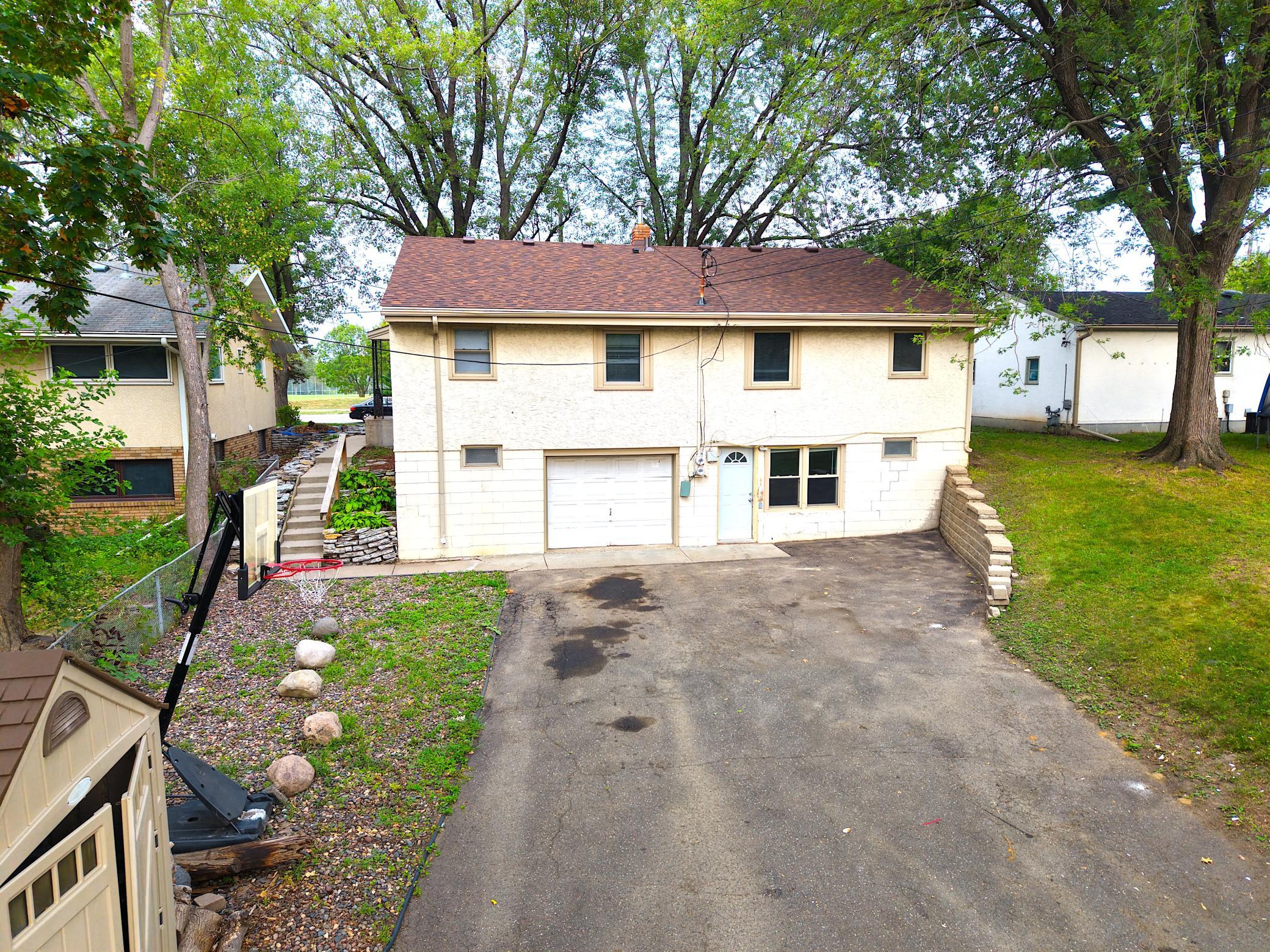 3rd image of 1605-1607 Arcade St, Saint Paul, MN 55106 | MLS# 7132167
