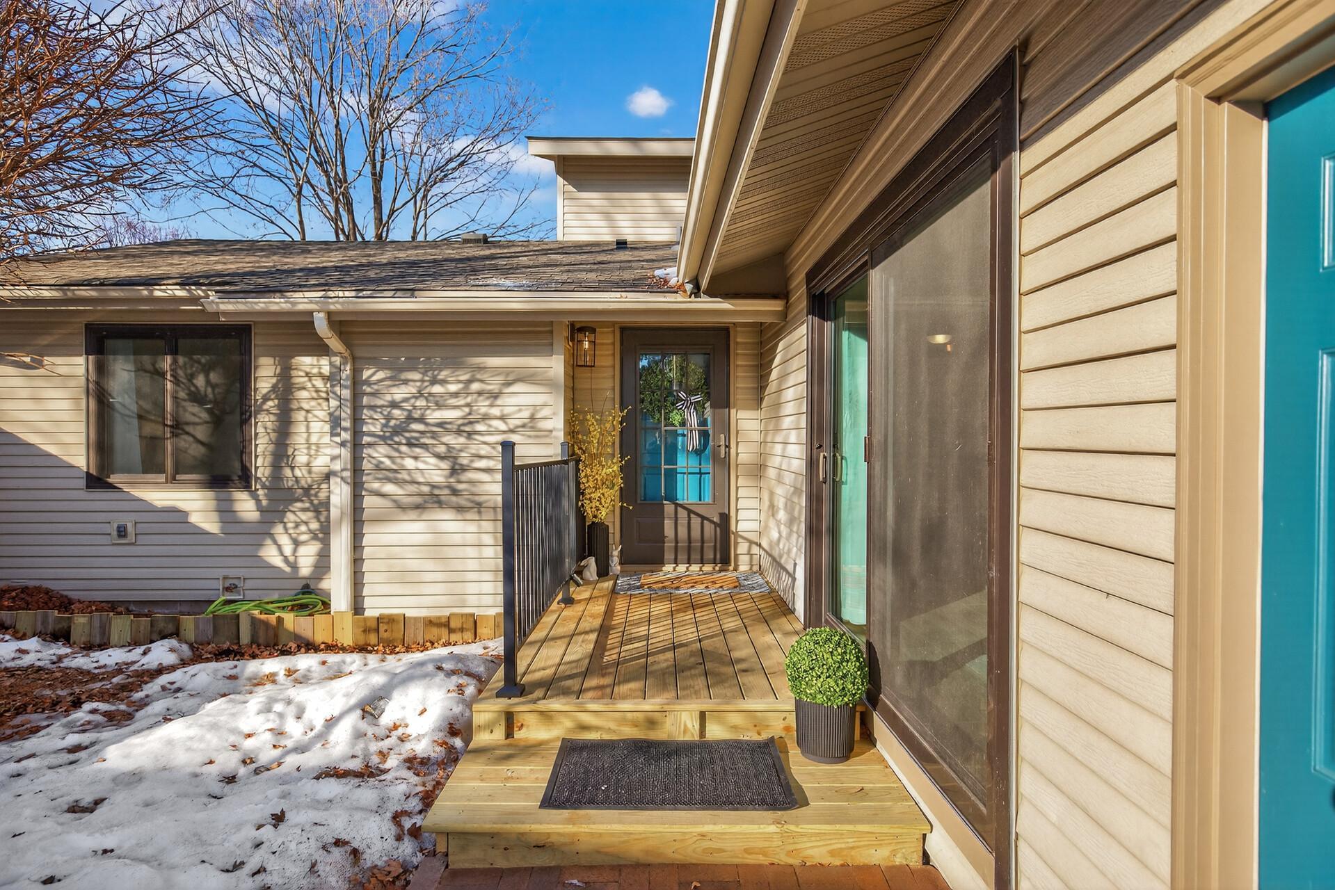 1st image of 3319 Lower 67th St E, Inver Grove Heights, MN 55076 | MLS# 7132182