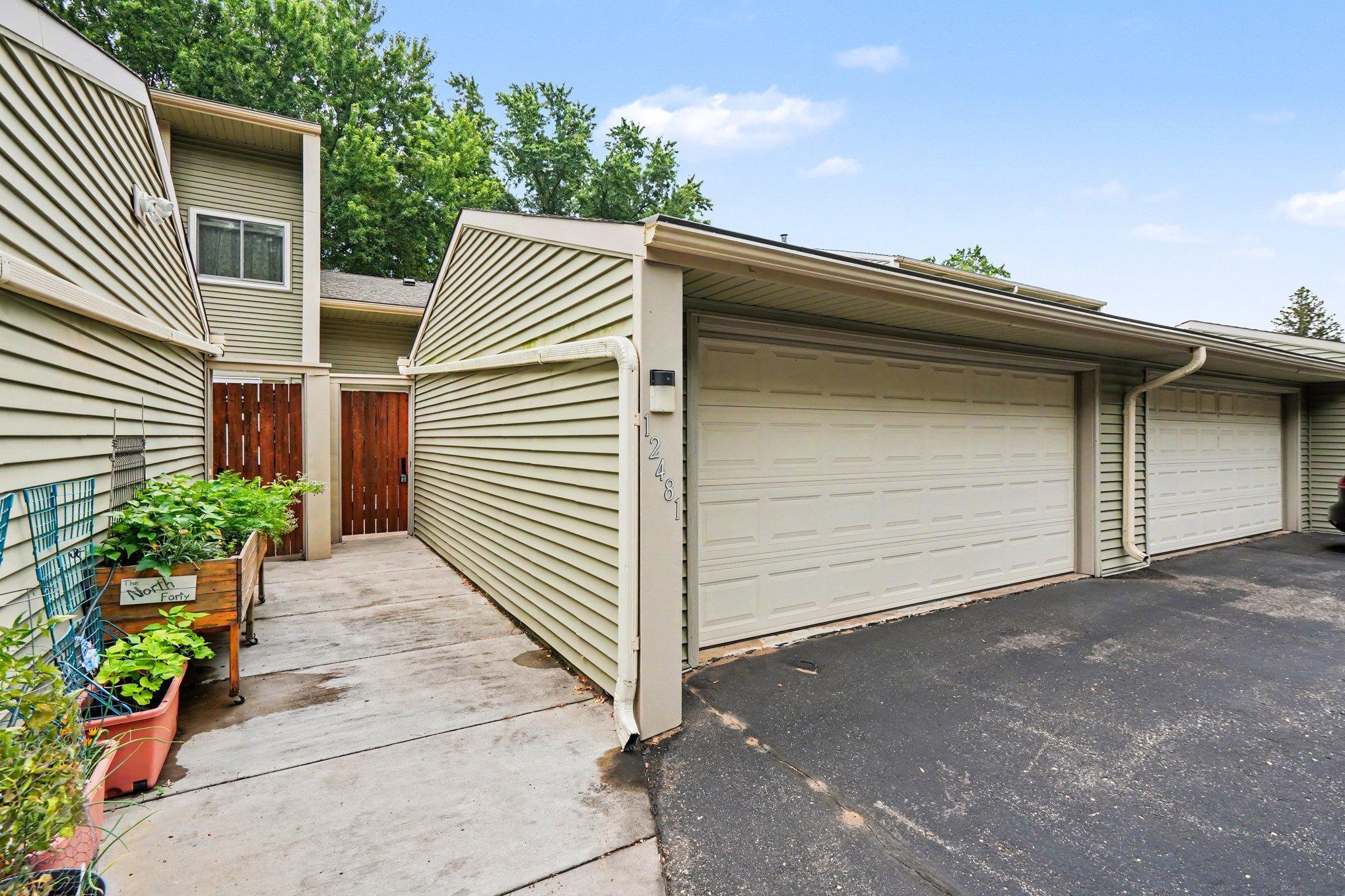 3rd image of 12481 Drake St Nw, Coon Rapids, MN 55448 | MLS# 7132185