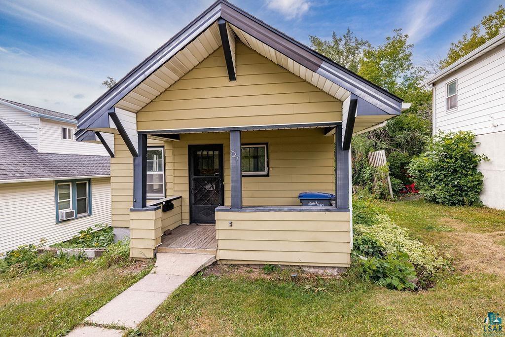 1st image of 421 N 11th Ave W, Duluth, MN 55806 | MLS# 7132210