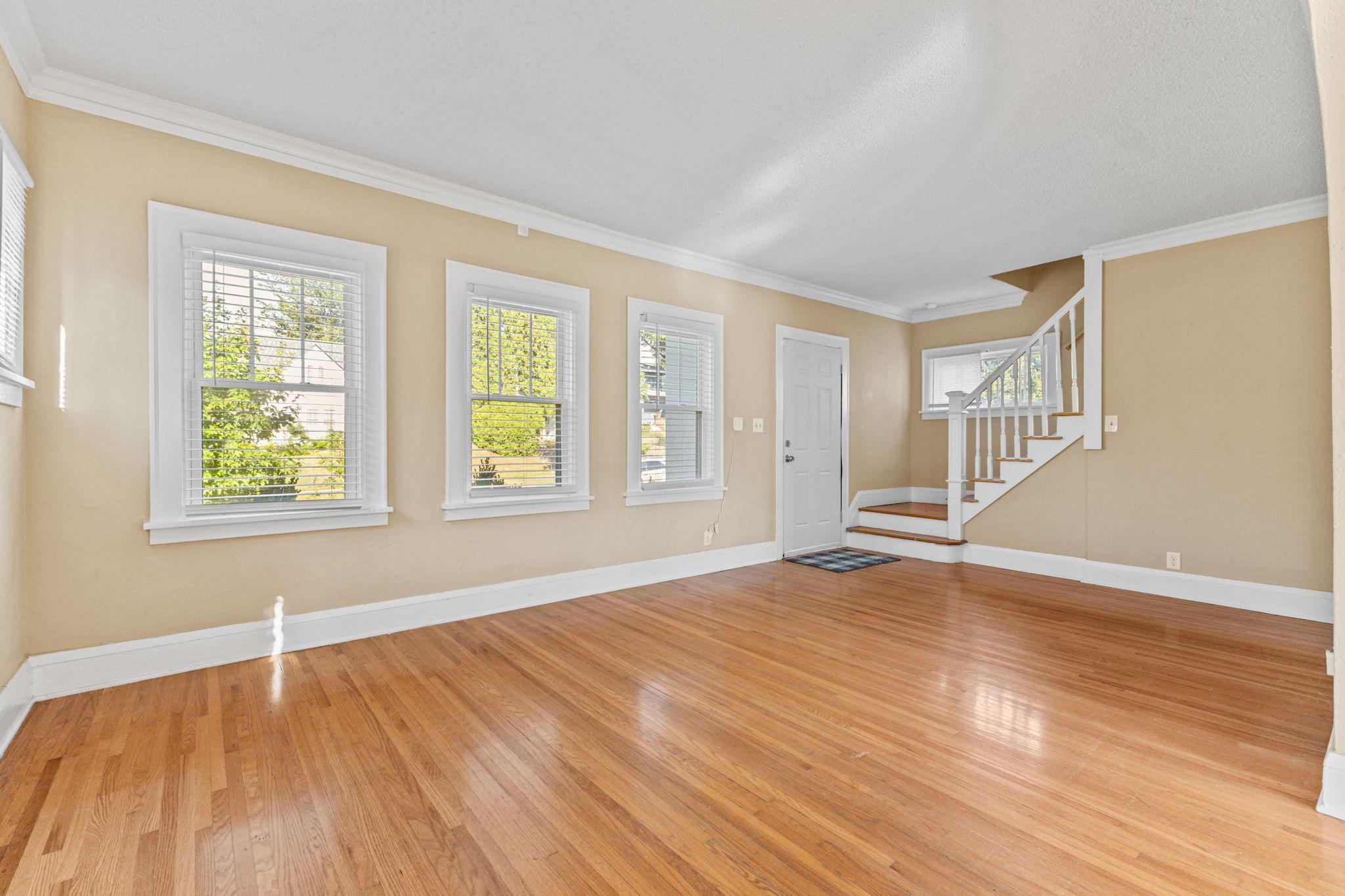Photo 3 of Single family home for sale at 1618 Vincent Ave N, Minneapolis, MN 55411 | MLS# 7132217 | Listing updated on 2026-09-05