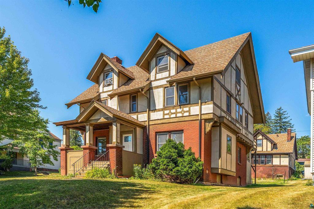 4th image of 1801 E 2Nd St, Duluth, MN 55812 | MLS# 7132230