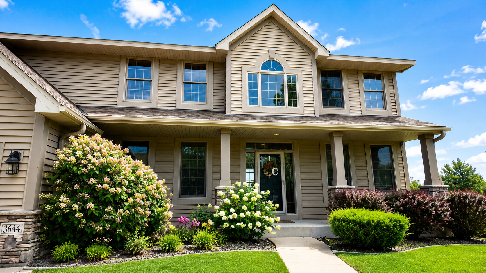 2nd image of 18344 Lake Forest Dr, Lakeville, MN 55044 | MLS# 7132378