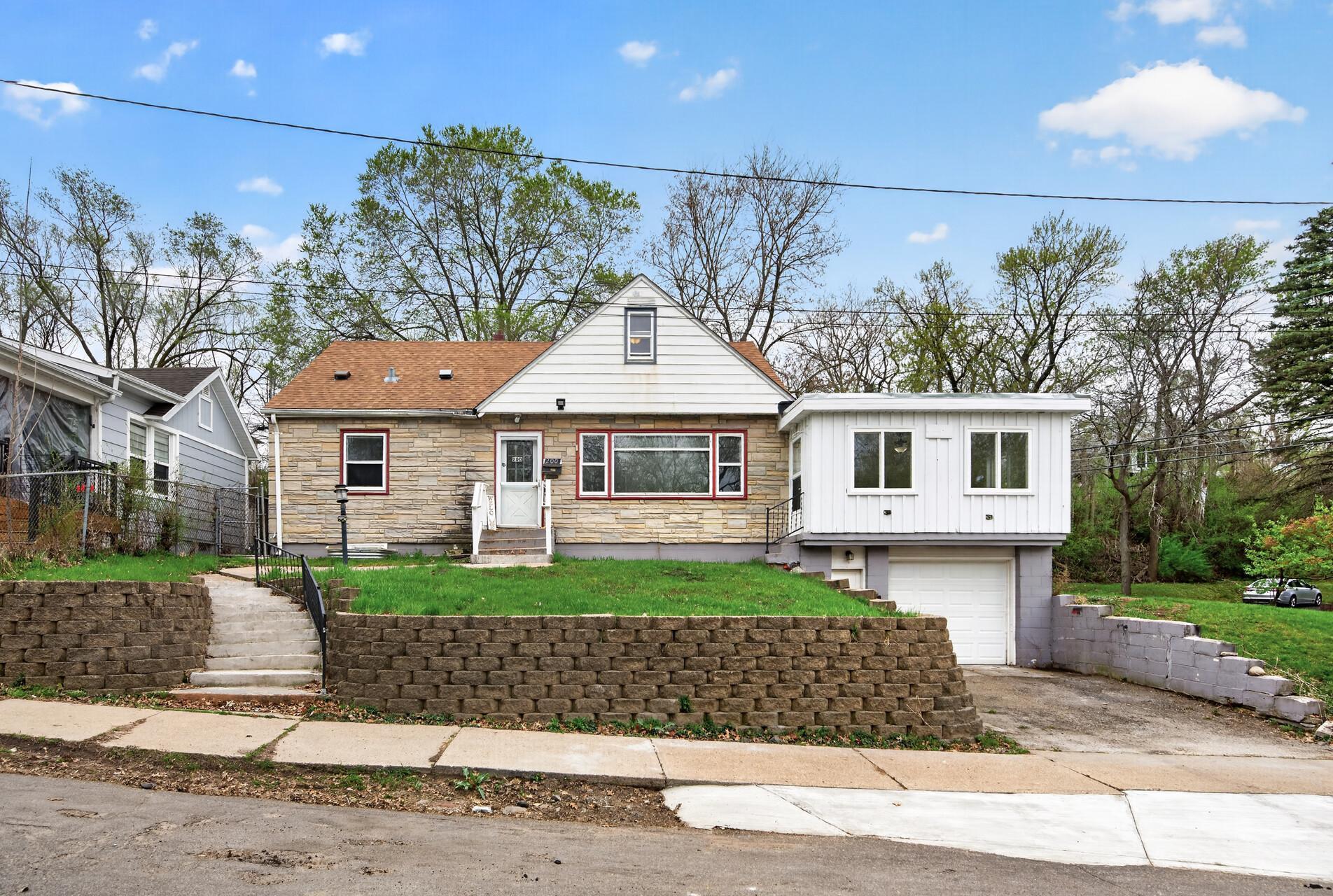 3rd image of 200 Belvidere St E, Saint Paul, MN 55107 | MLS# 7132393