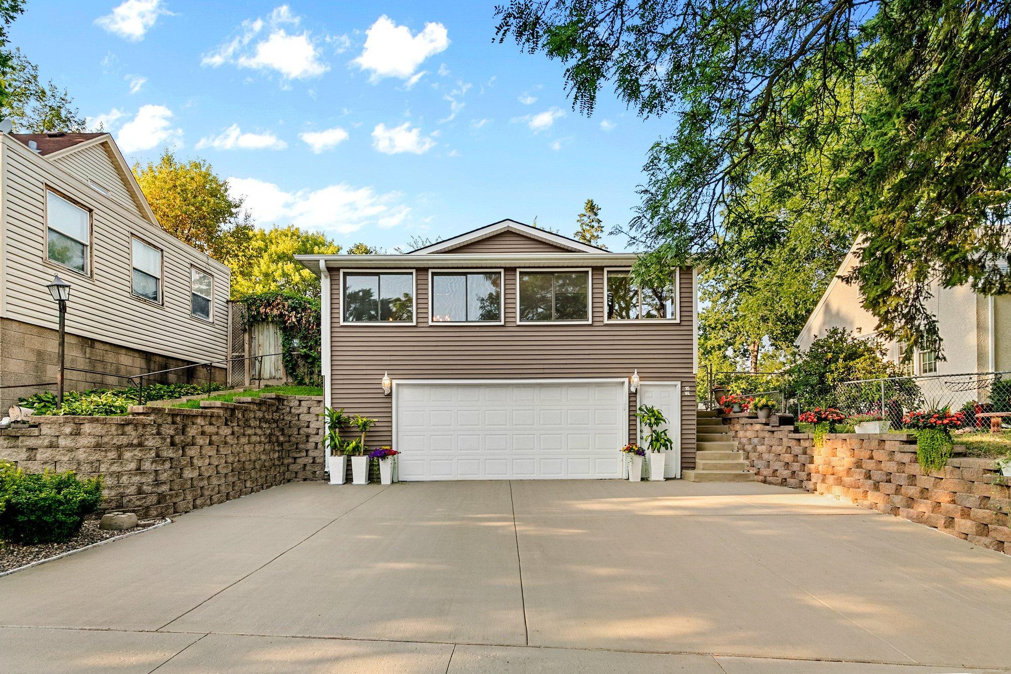 2nd image of 15 Wyoming St W, Saint Paul, MN 55107 | MLS# 7132402