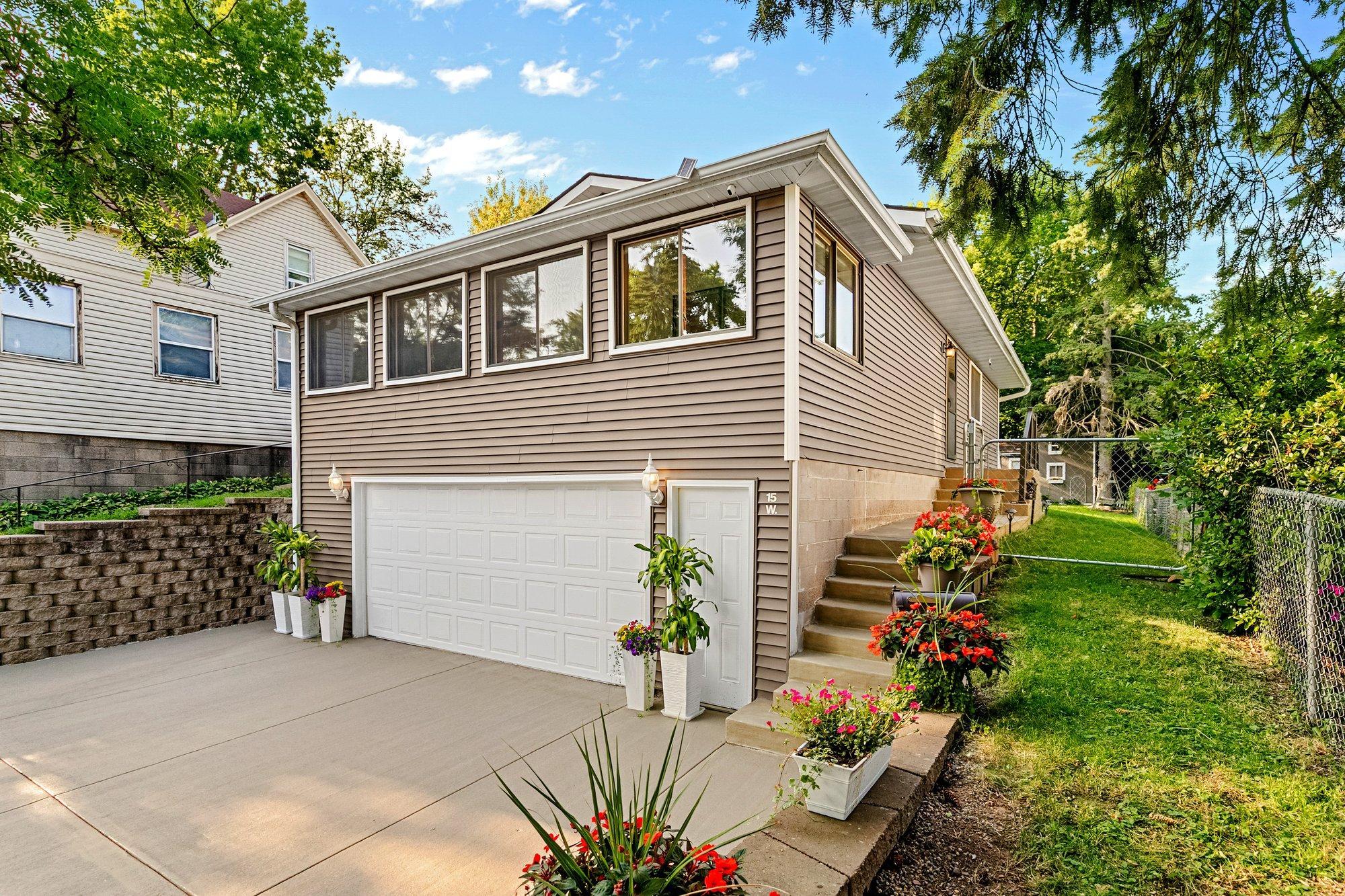 1st image of 15 Wyoming St W, Saint Paul, MN 55107 | MLS# 7132402
