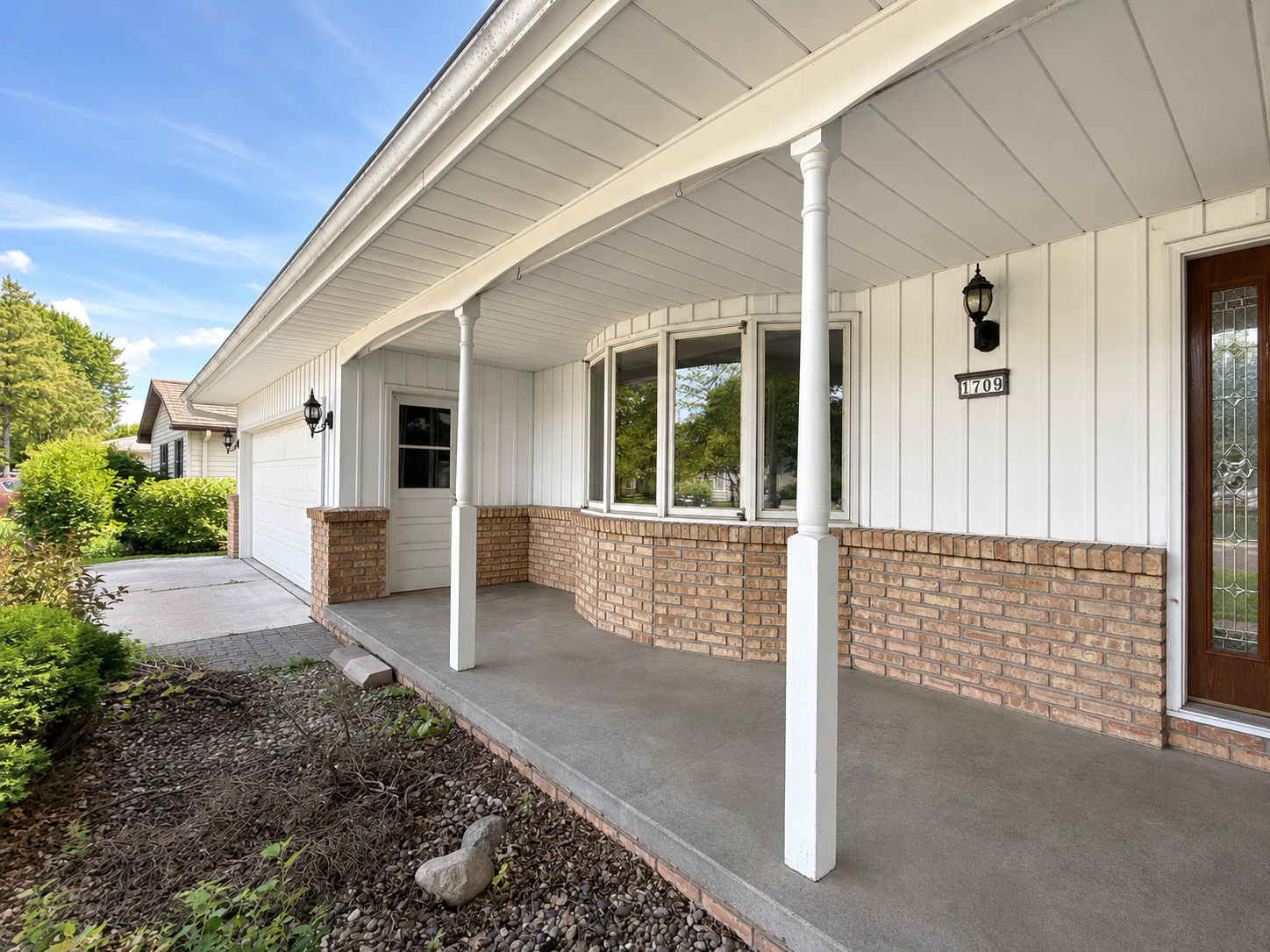 3rd image of 1709 Sunray Ave, Mankato, MN 56001 | MLS# 7132411