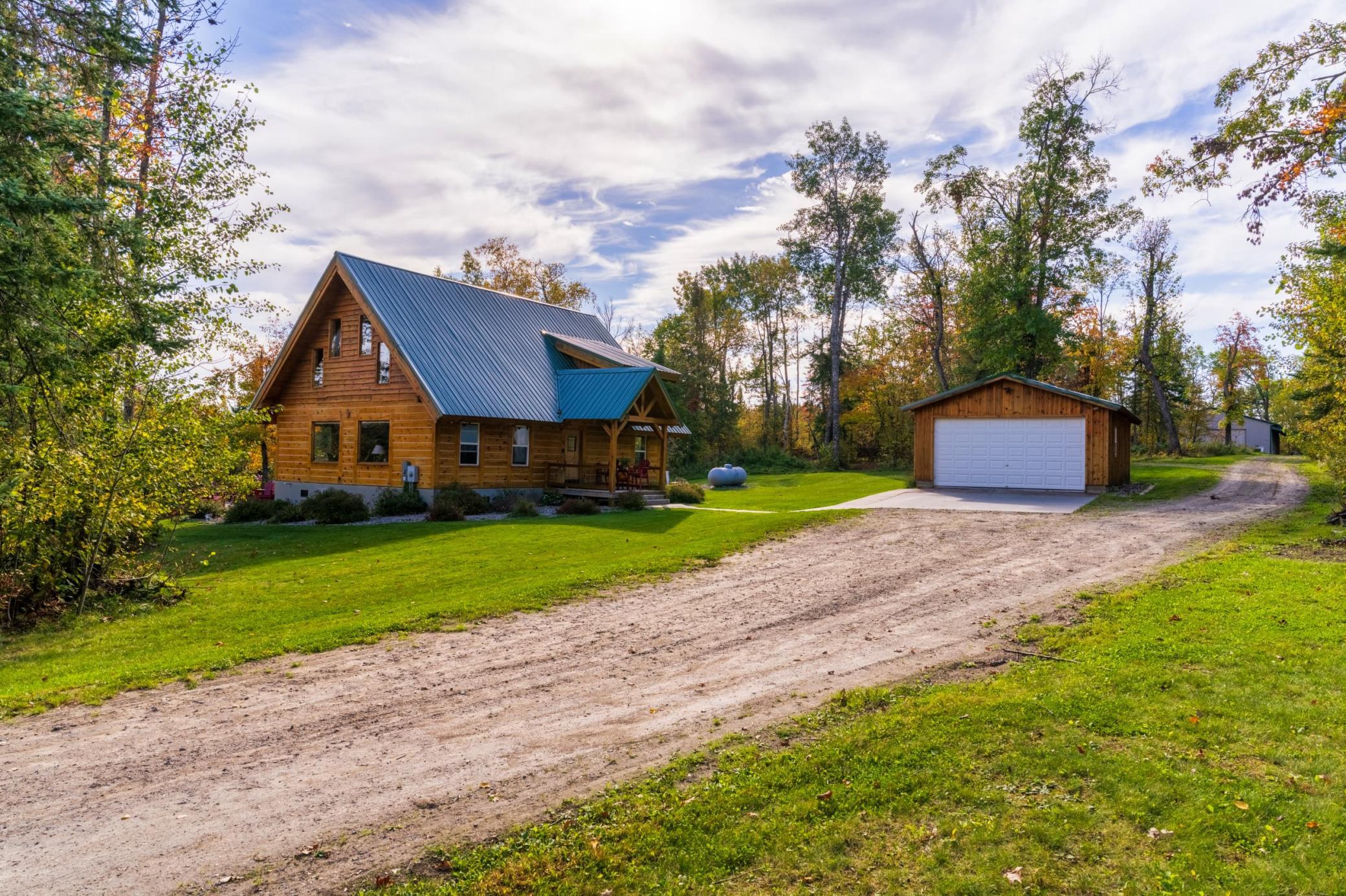 3rd image of 9024 Kinn Dr Ne, Bemidji, MN 56601 | MLS# 7132566