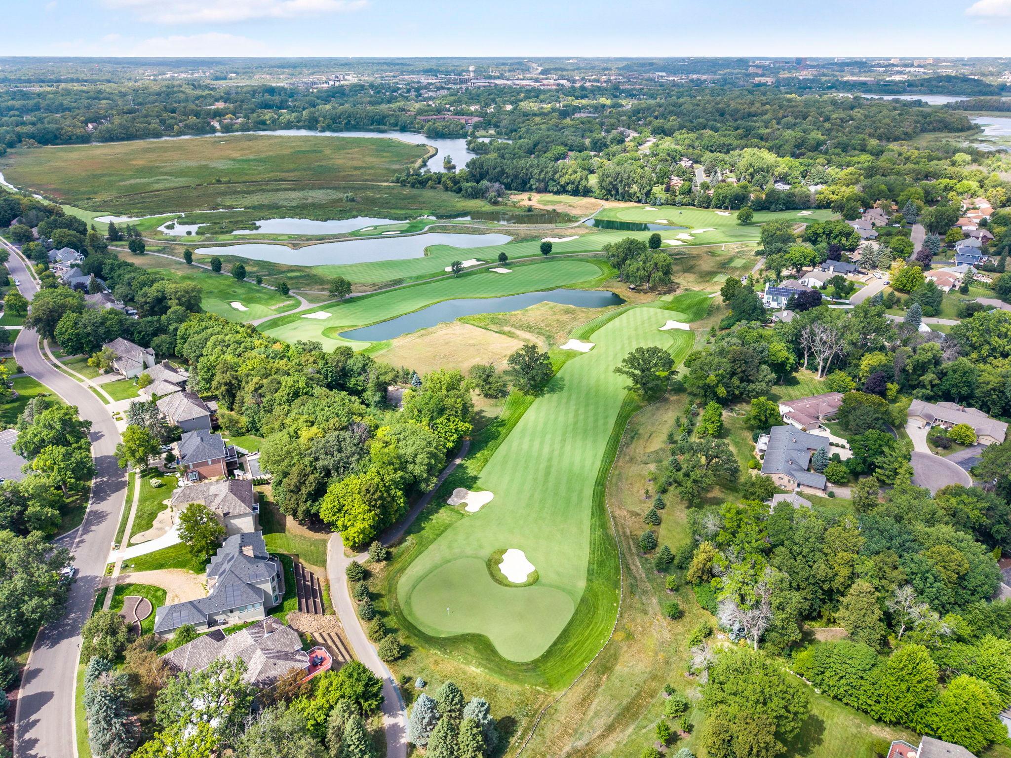 2nd image of 10465 Olympic Cir, Eden Prairie, MN 55347 | MLS# 7132572