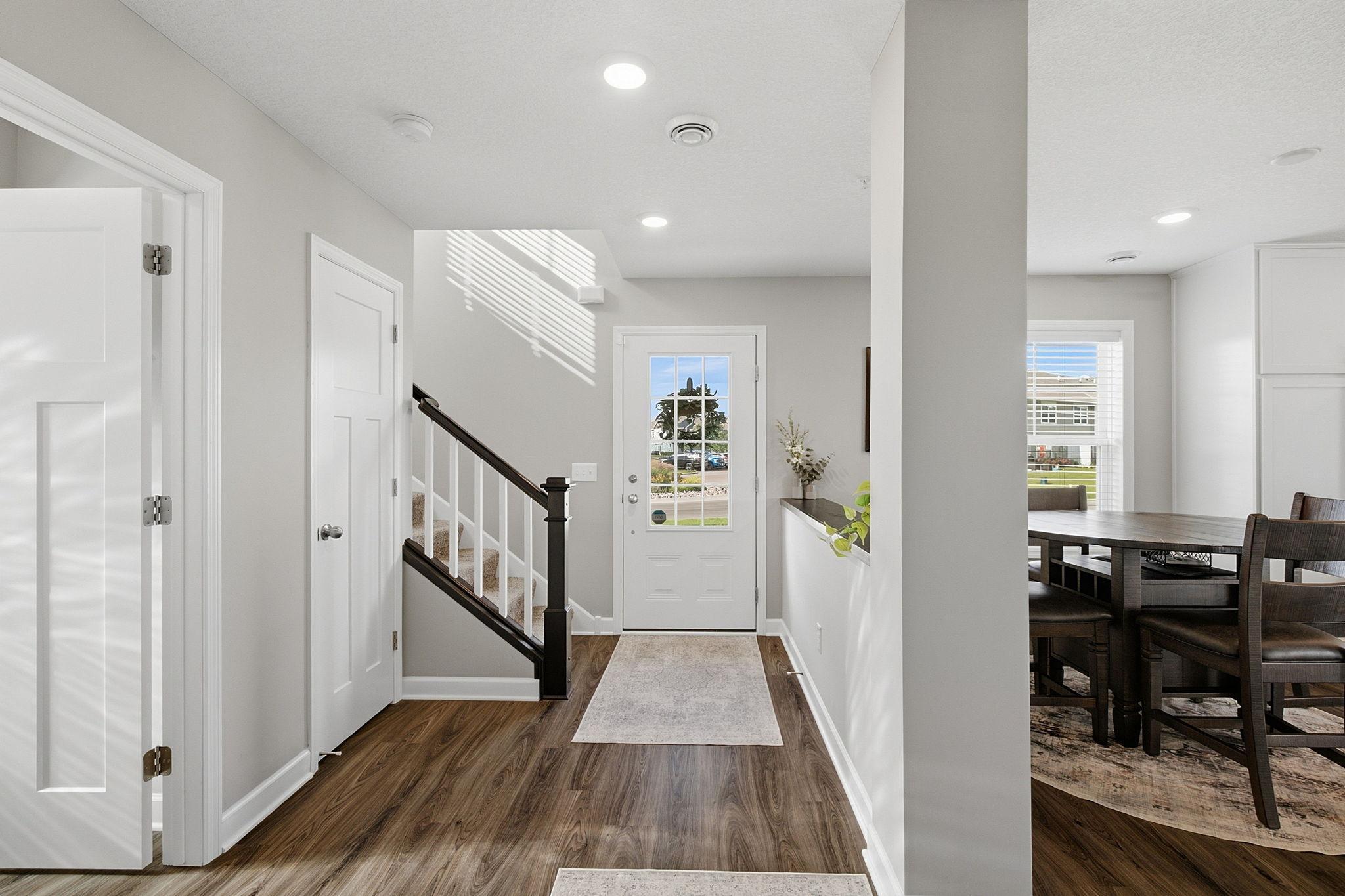 4th image of 14300 Arctic Cir, Rosemount, MN 55068 | MLS# 7132634
