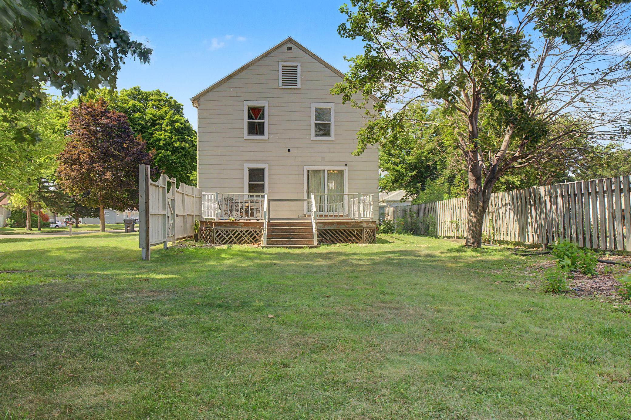 4th image of 608 9Th St, Worthington, MN 56187 | MLS# 7132740
