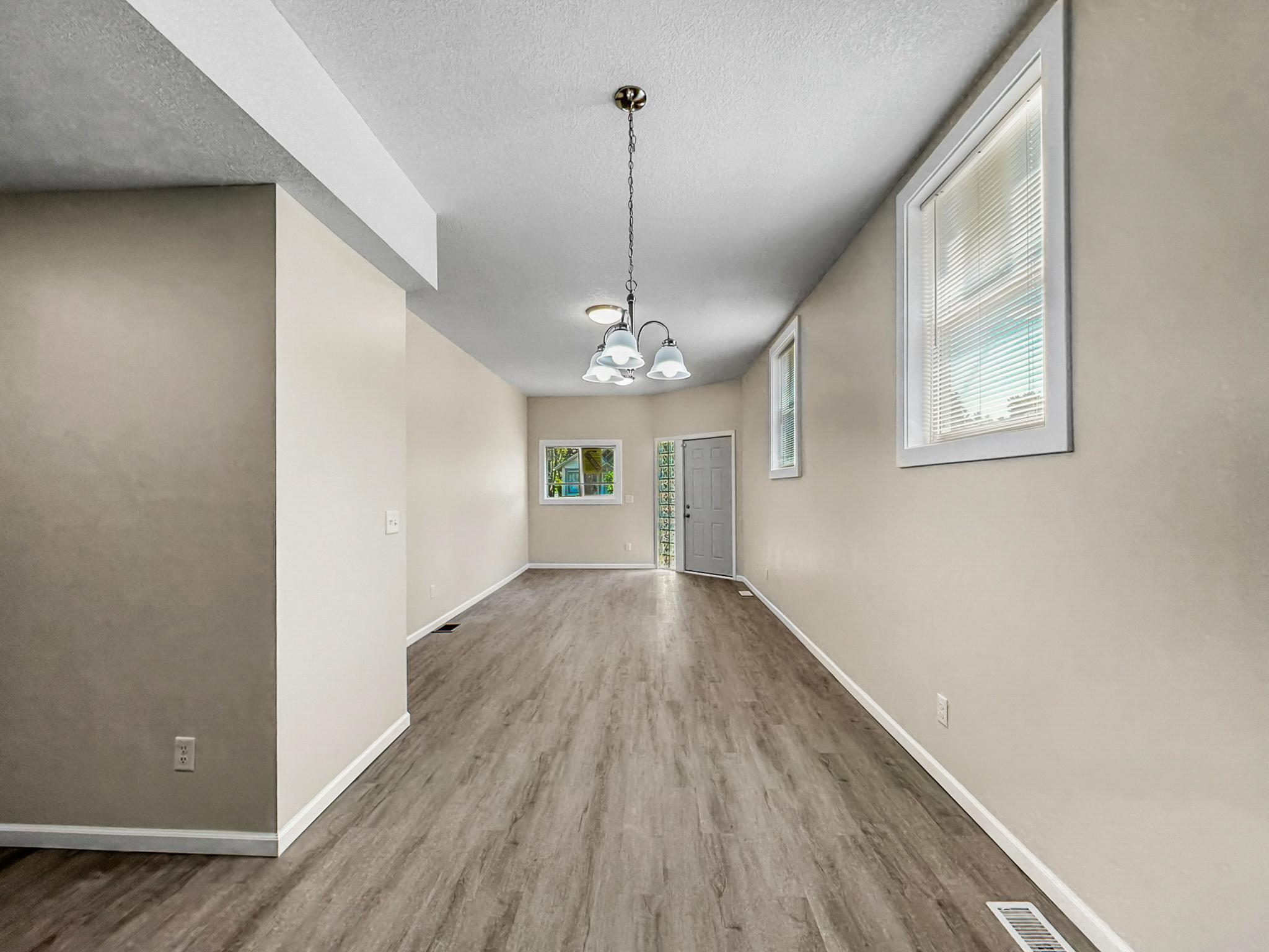 3rd image of 4301 James Ave N, Minneapolis, MN 55412 | MLS# 7132825