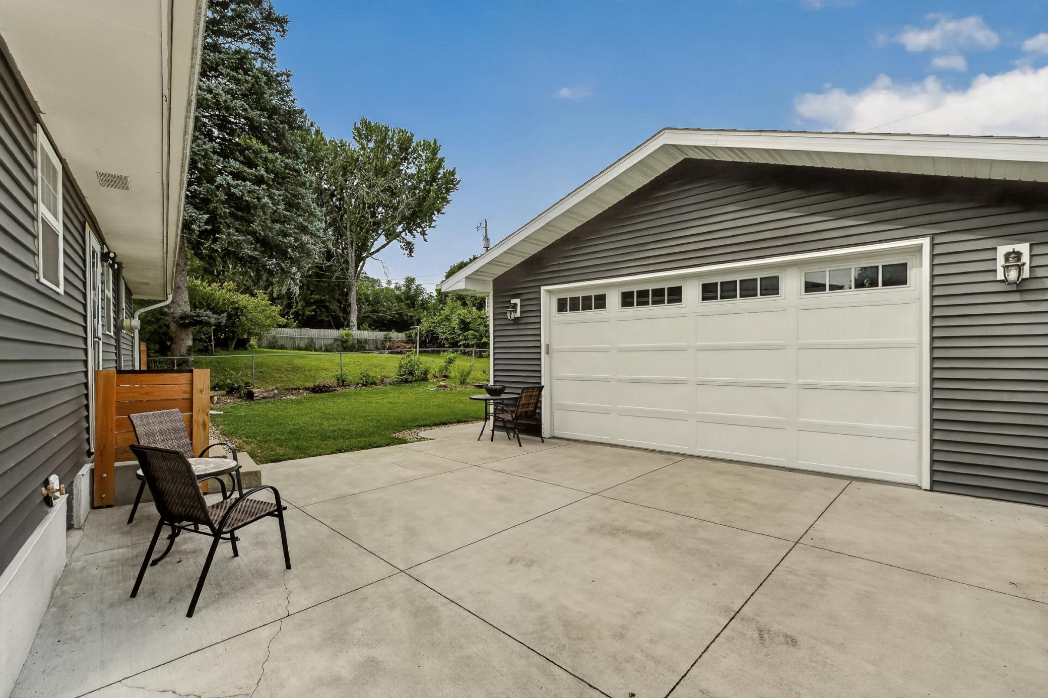 3rd image of 2601 15Th Ave Nw, Rochester, MN 55901 | MLS# 7132945