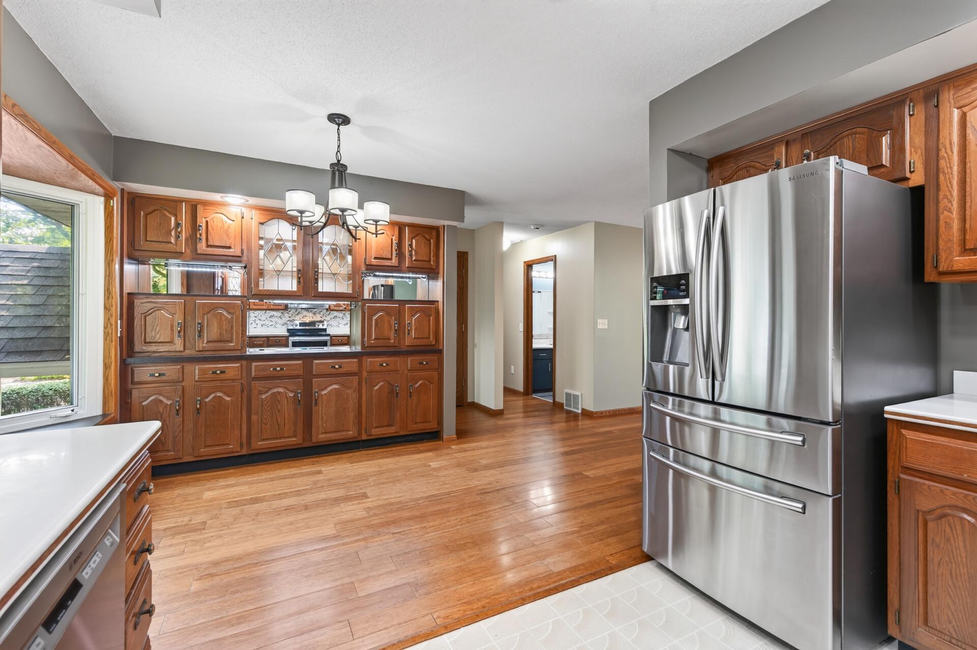 5th image of 2200 Mounds Ave, New Brighton, MN 55112 | MLS# 7132998