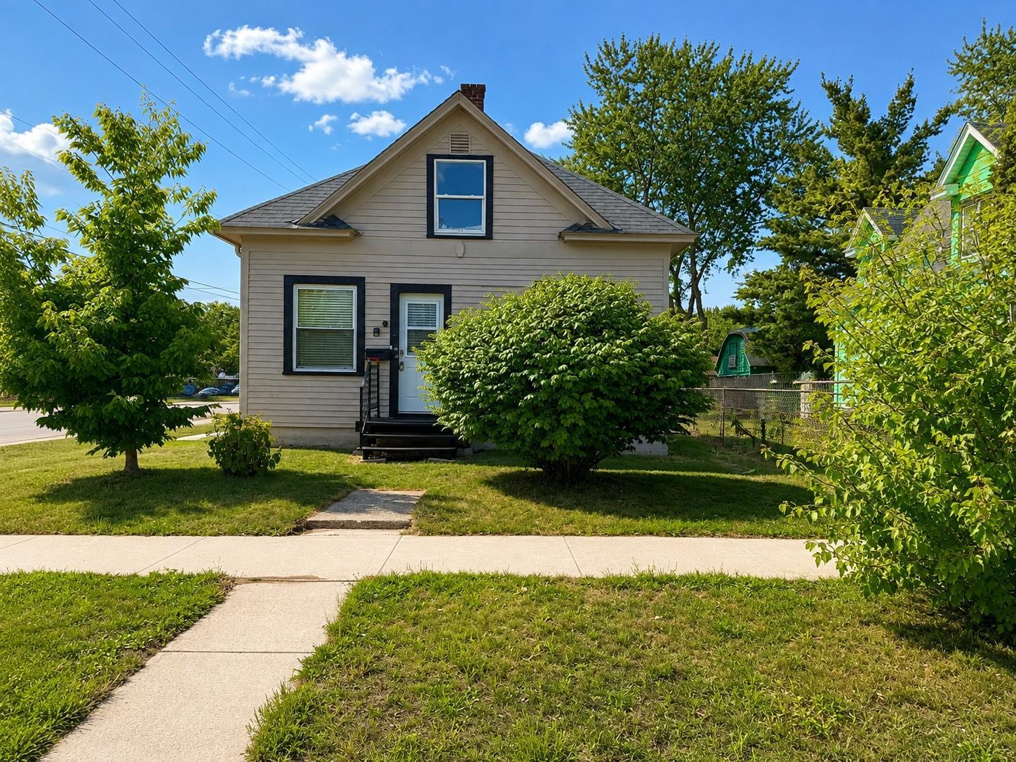 1st image of 303 20th Ave N, Saint Cloud, MN 56303 | MLS# 7133049