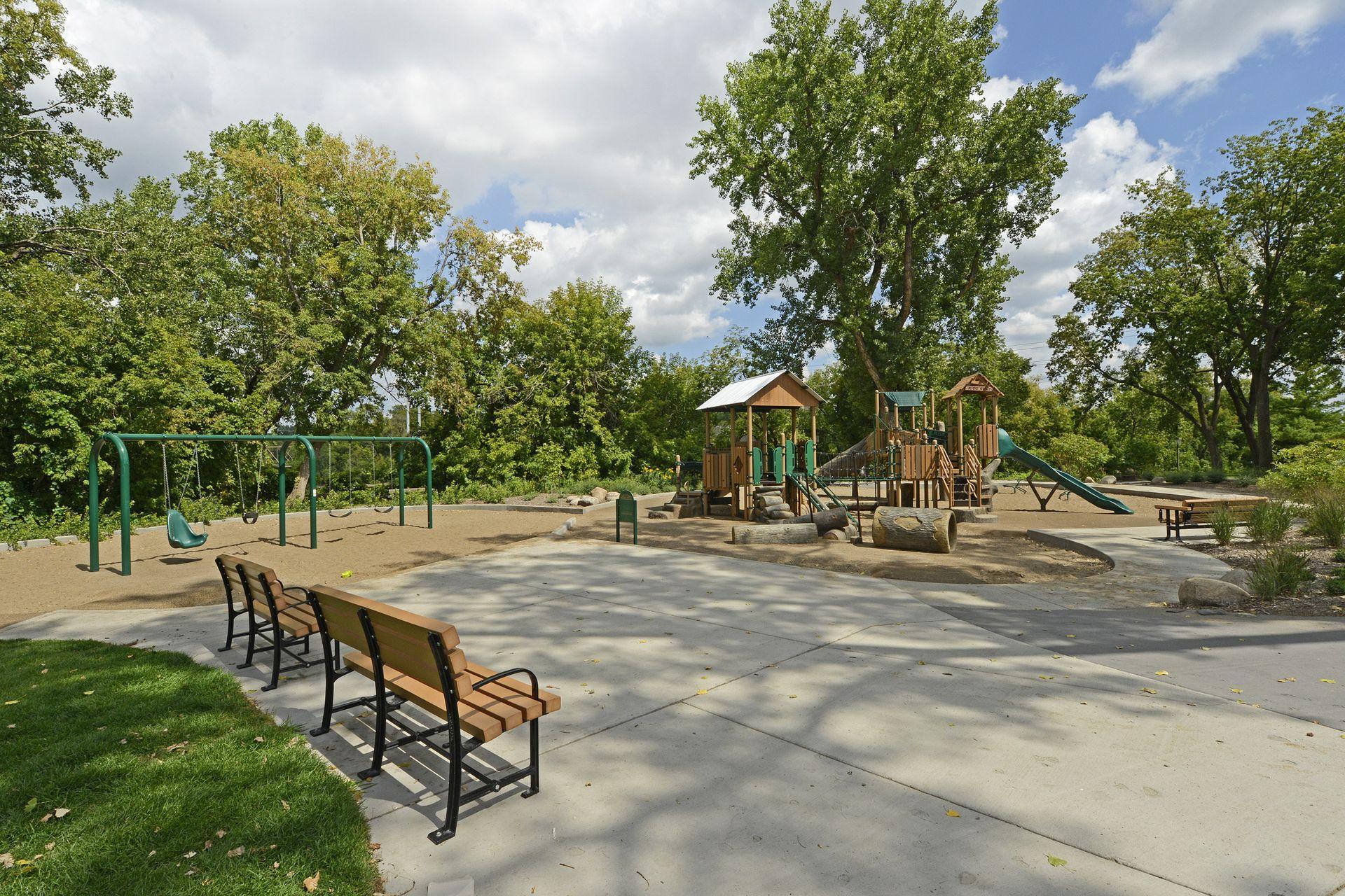 2nd image of 801 Washington Ave N, Minneapolis, MN 55401