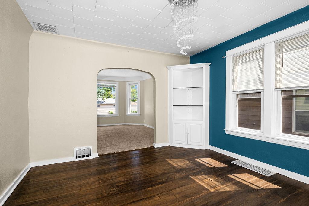 4th image of 125 N 28Th Ave W, Duluth, MN 55806 | MLS# 7133079