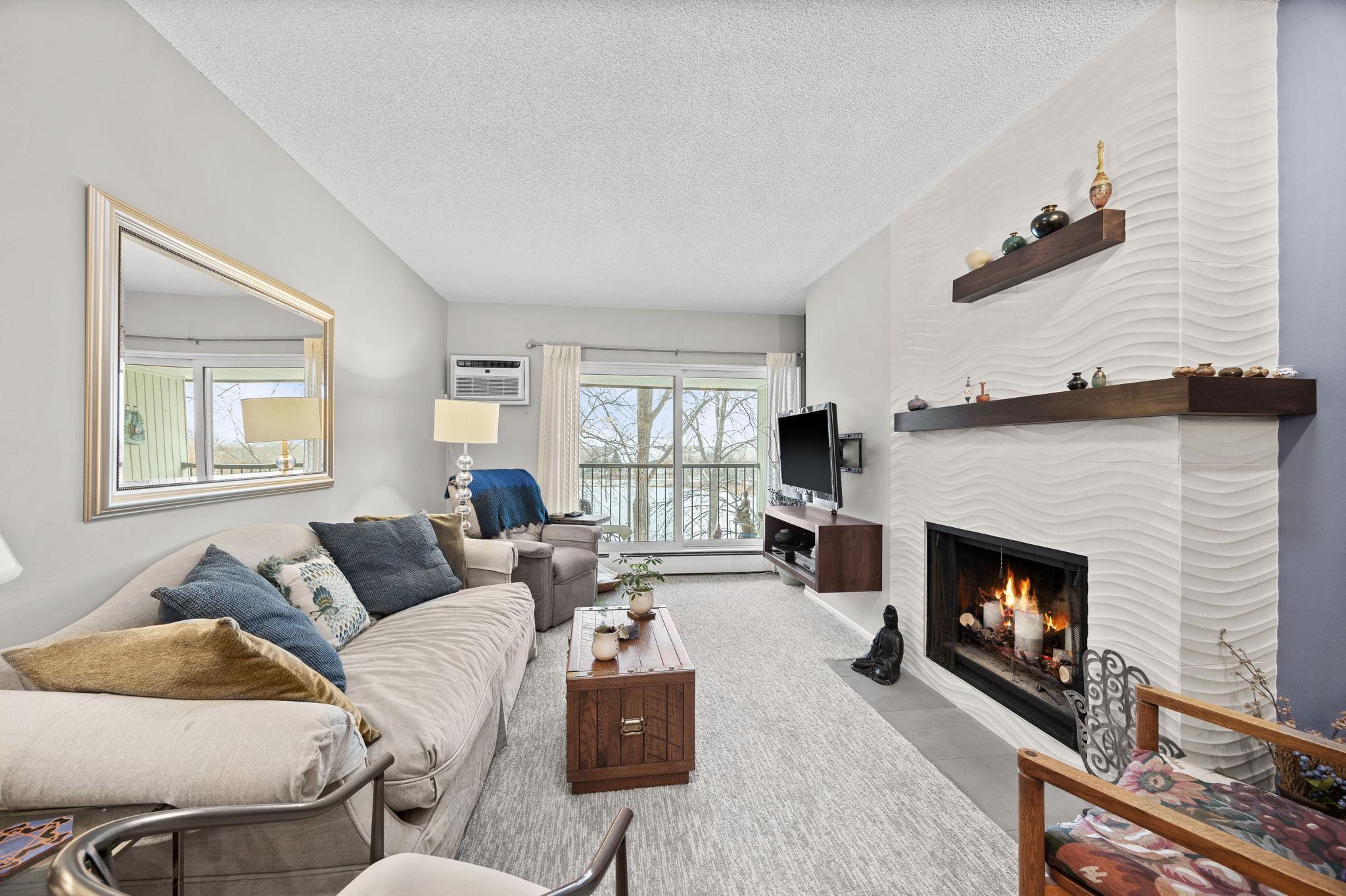 1st image of 4820 Park Commons Dr #319, Saint Louis Park, MN 55416 | MLS# 7133171