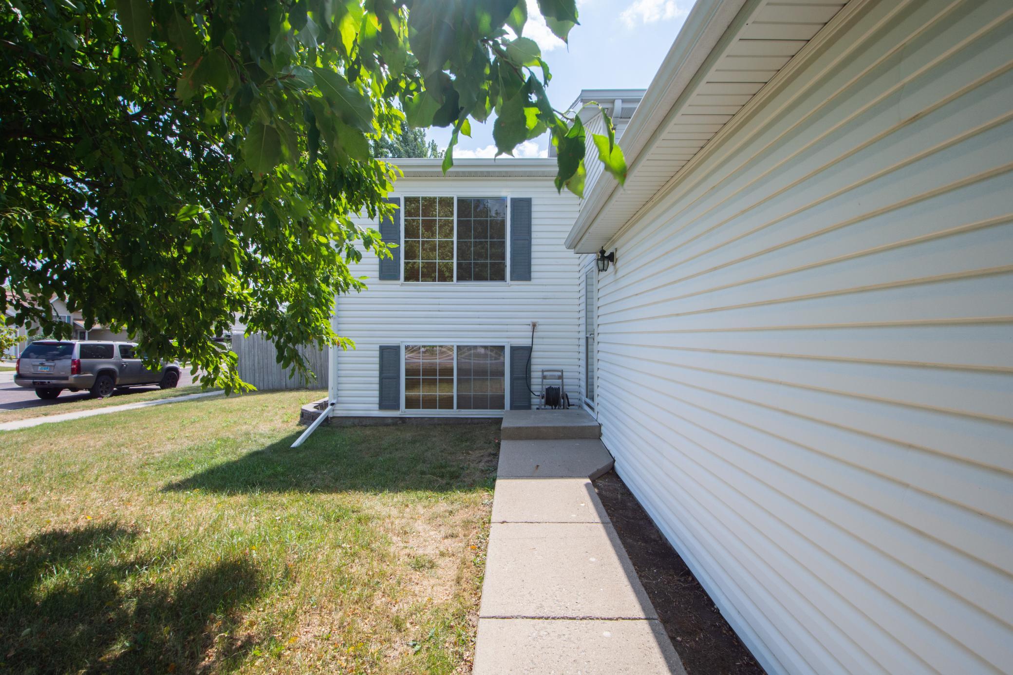 2nd image of 5118 7th Ln S, Fargo, ND 58103 | MLS# 7133202