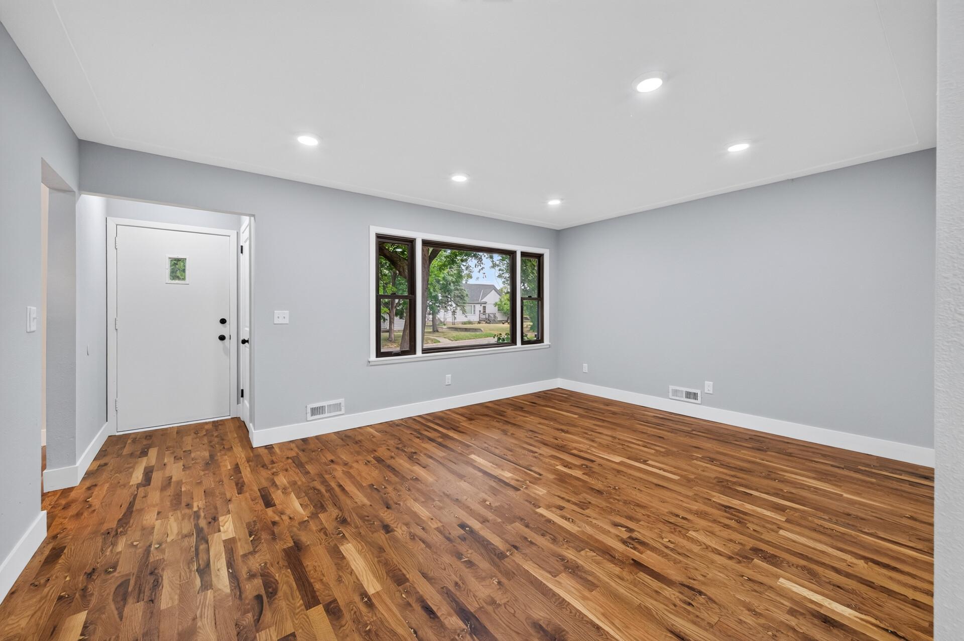 3rd image of 5037 4Th St Ne, Columbia Heights, MN 55421 | MLS# 7133209