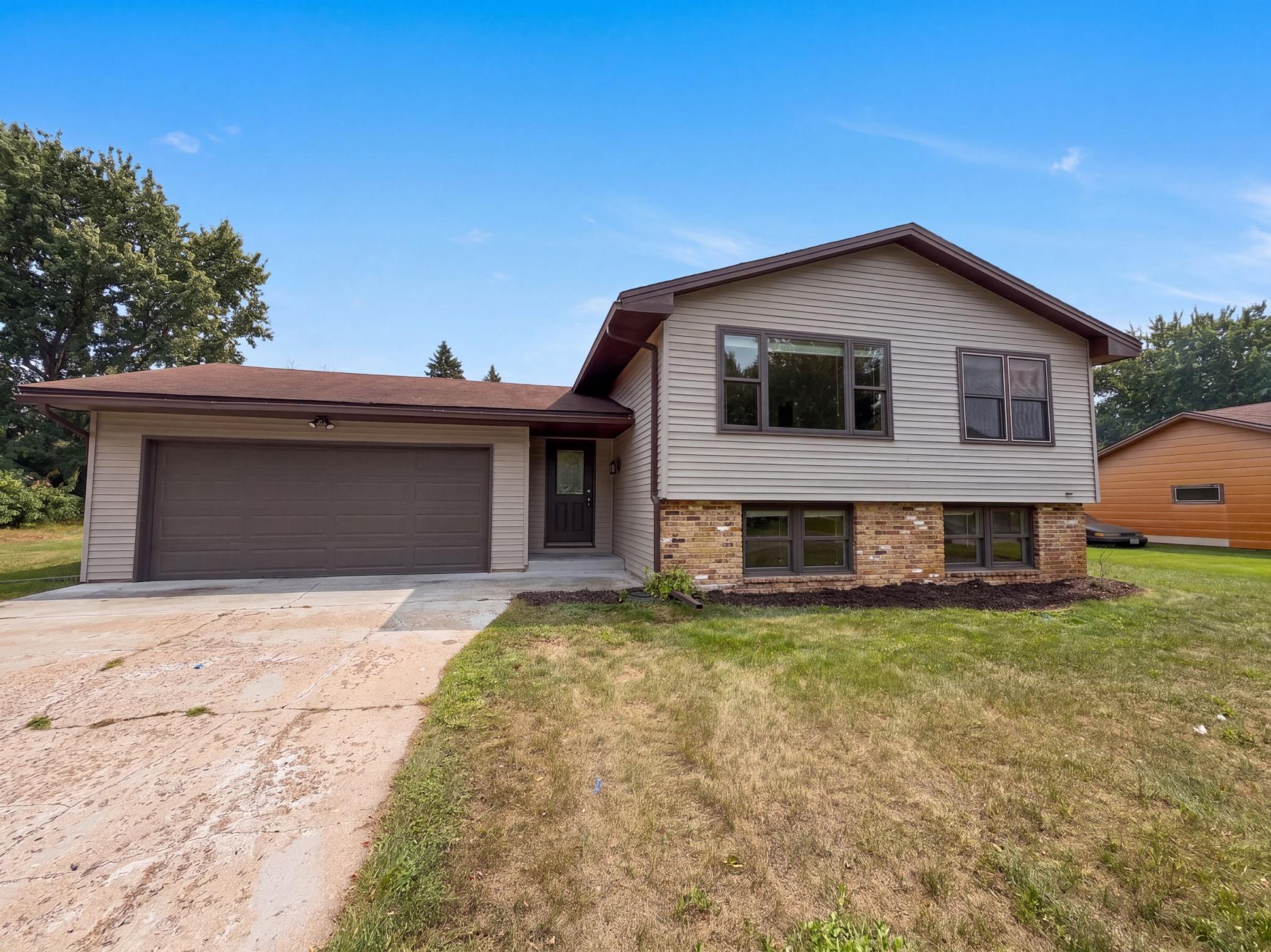 1st image of 14025 Partridge St Nw, Andover, MN 55304 | MLS# 7133229