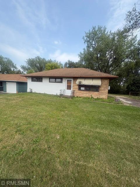 1st image of 2594 Fairview Ave N, Roseville, MN 55113 | MLS# 7133291