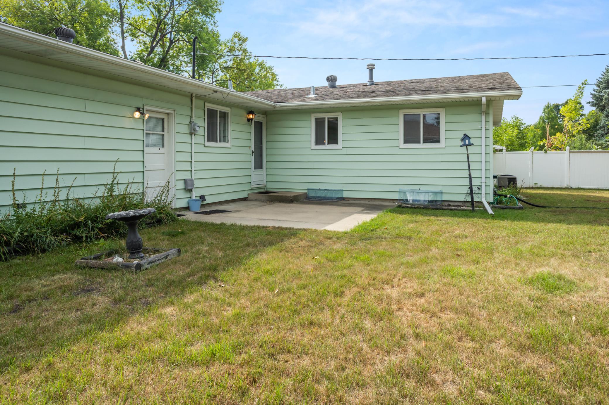 4th image of 2503 14Th St S, Moorhead, MN 56560 | MLS# 7133387