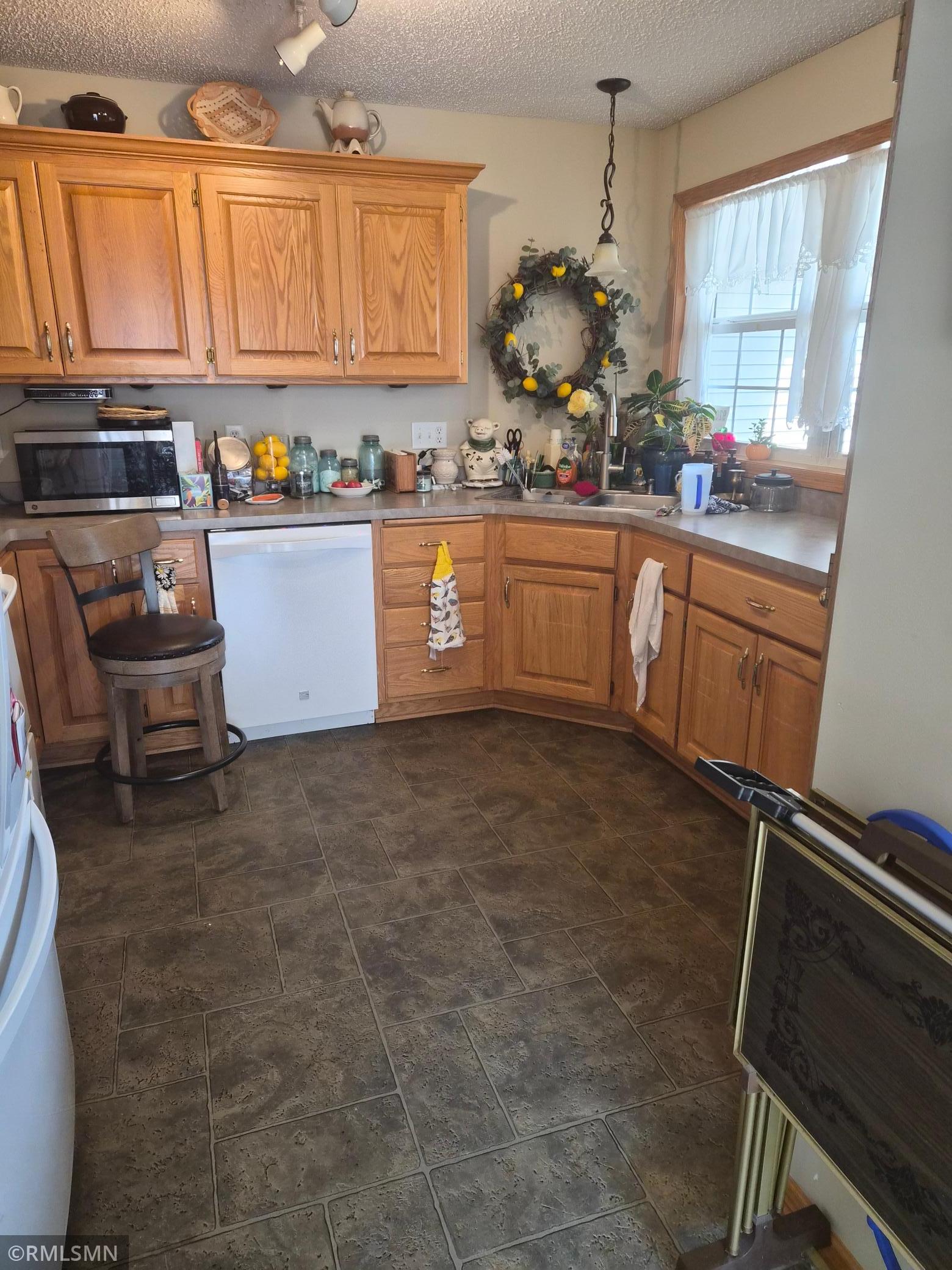 4th image of 920 Fairfield Pl Nw, Isanti, MN 55040 | MLS# 7133405