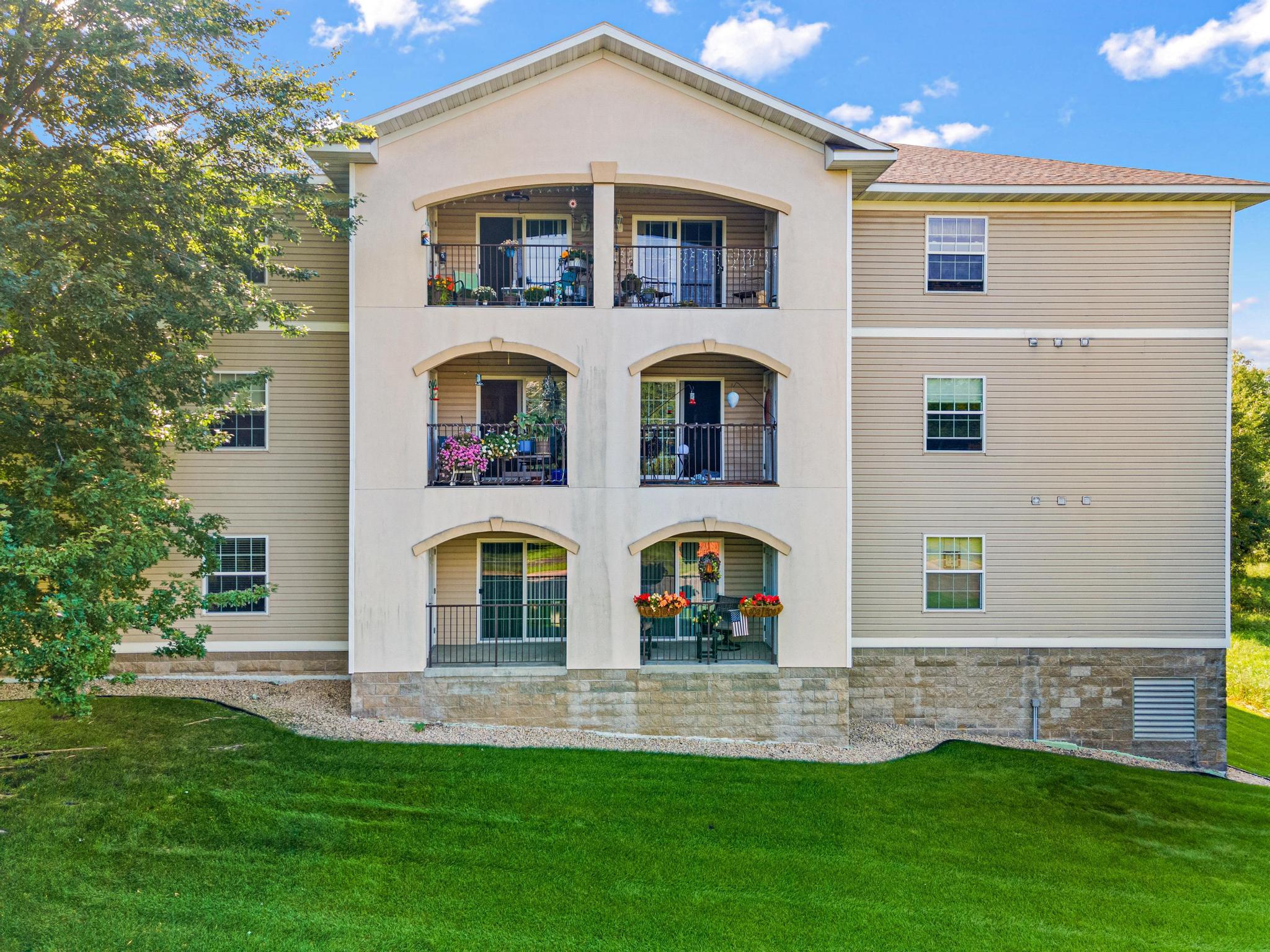 36th image of 15570 Linnet St Nw #2-102, Andover, MN 55304 | MLS# 7133423