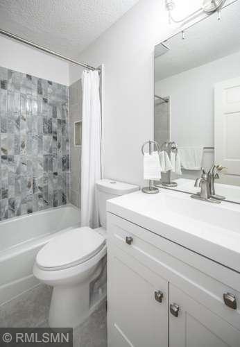 1st image of 135 Viking Dr E #102, Little Canada, MN 55117 | MLS# 7133449