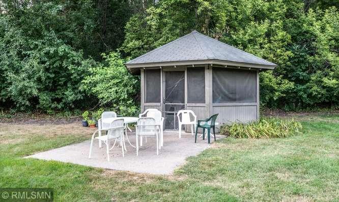 2nd image of 135 Viking Dr E, Little Canada, MN 55117
