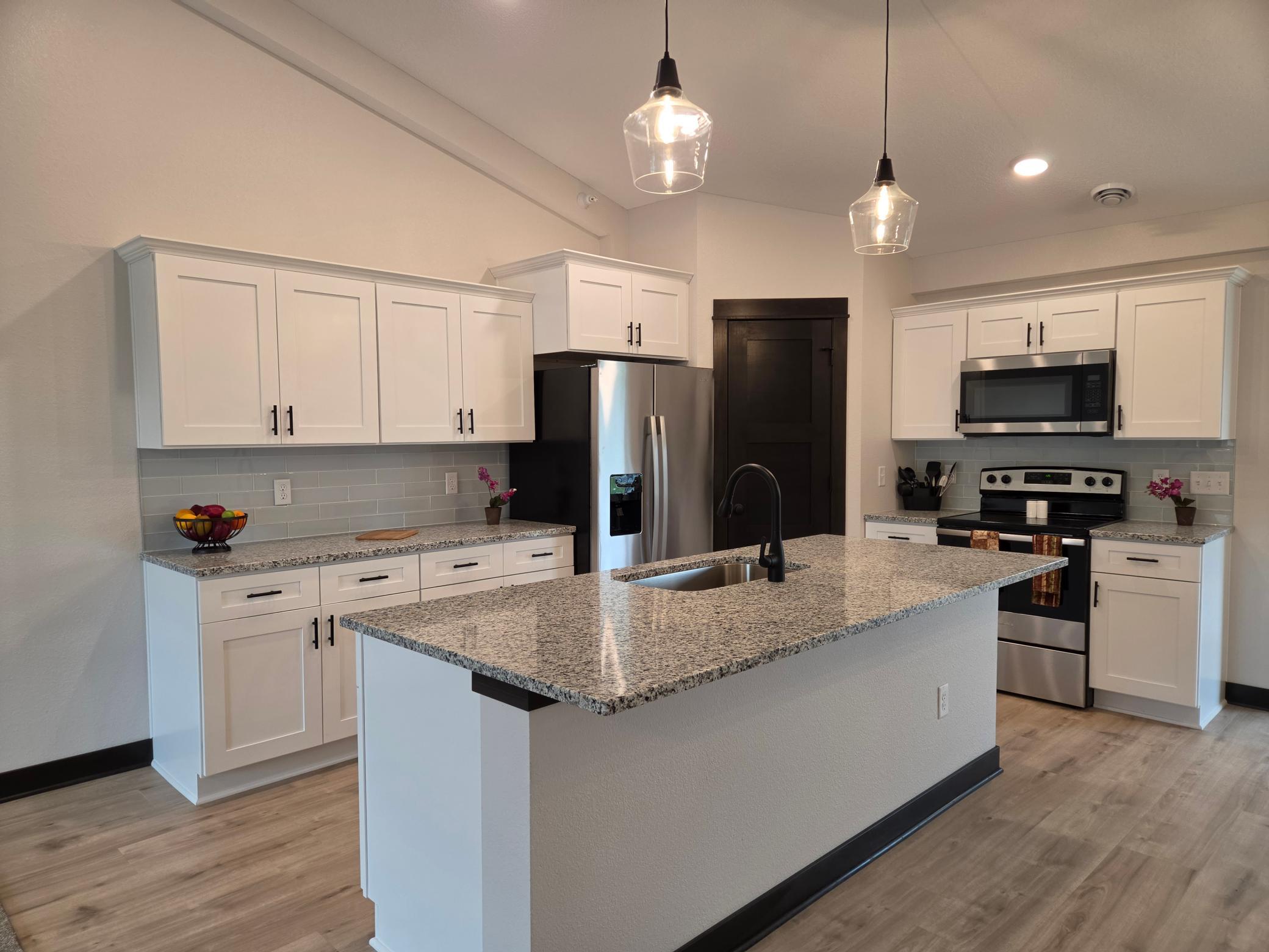 2nd image of 912 Katelyn Cir Ne, Montgomery, MN 56069 | MLS# 7133500