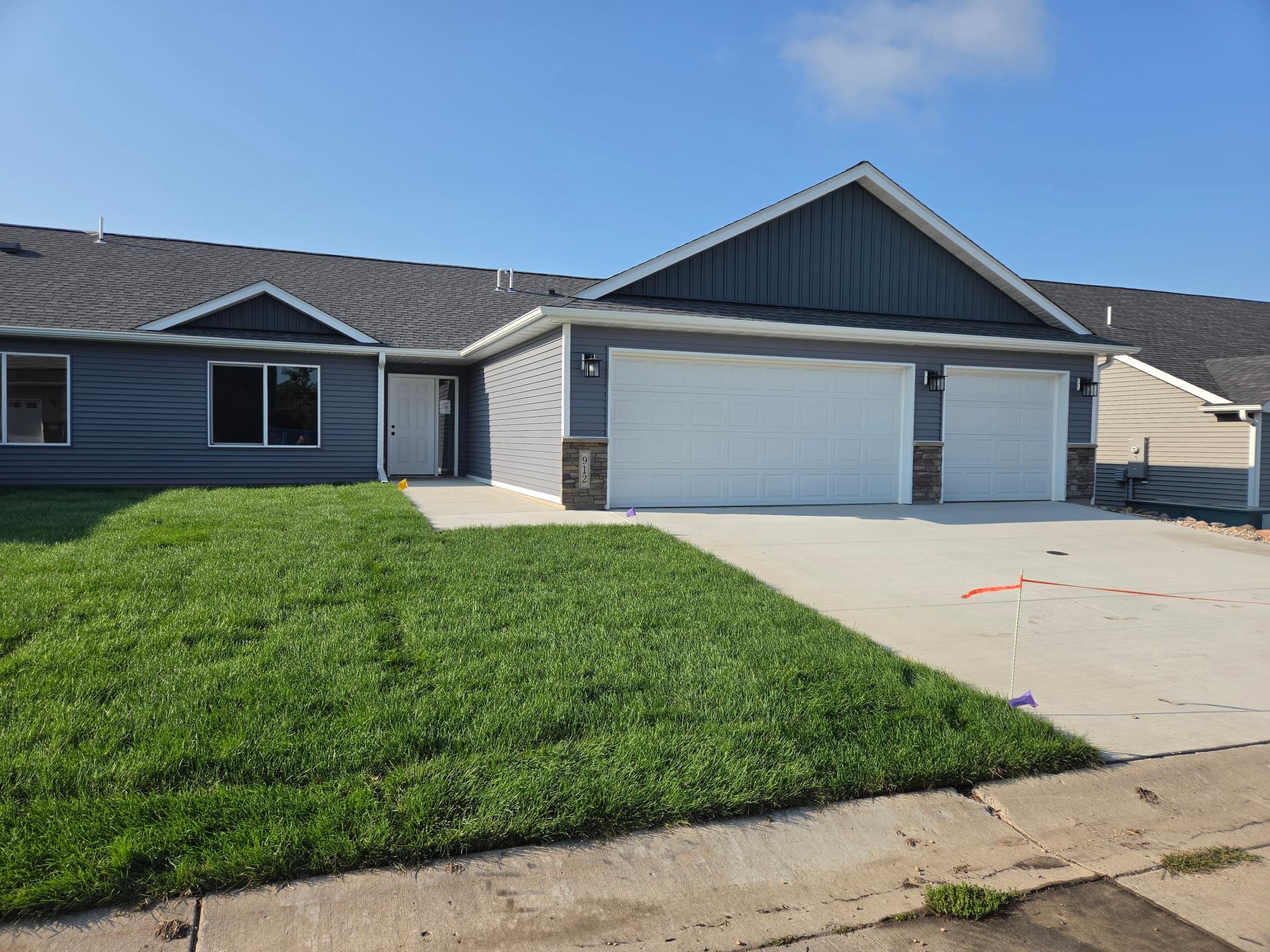 1st image of 912 Katelyn Cir Ne, Montgomery, MN 56069 | MLS# 7133500