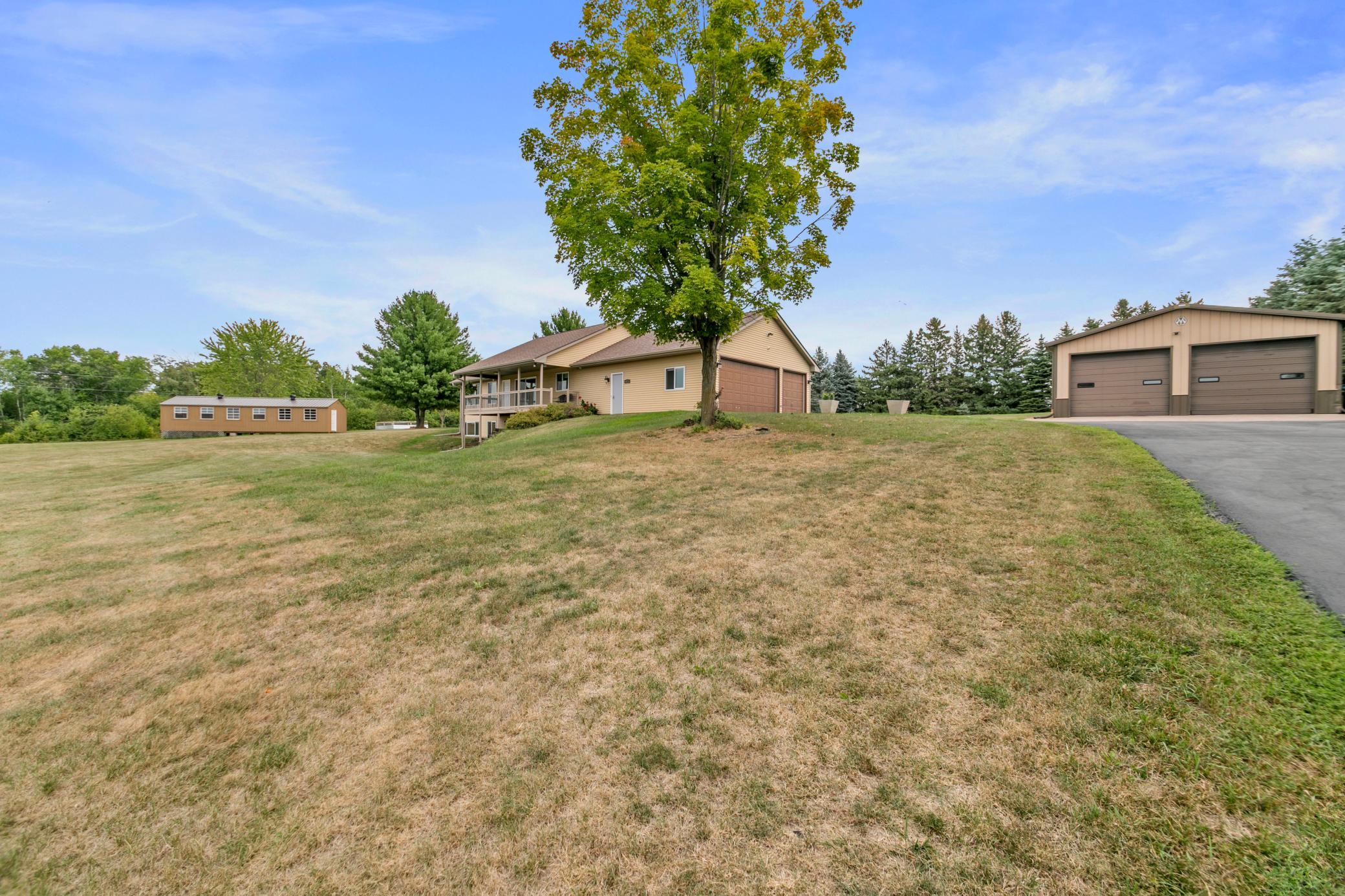 4th image of 671 Kinney Rd, Hudson, WI 54016 | MLS# 7133525