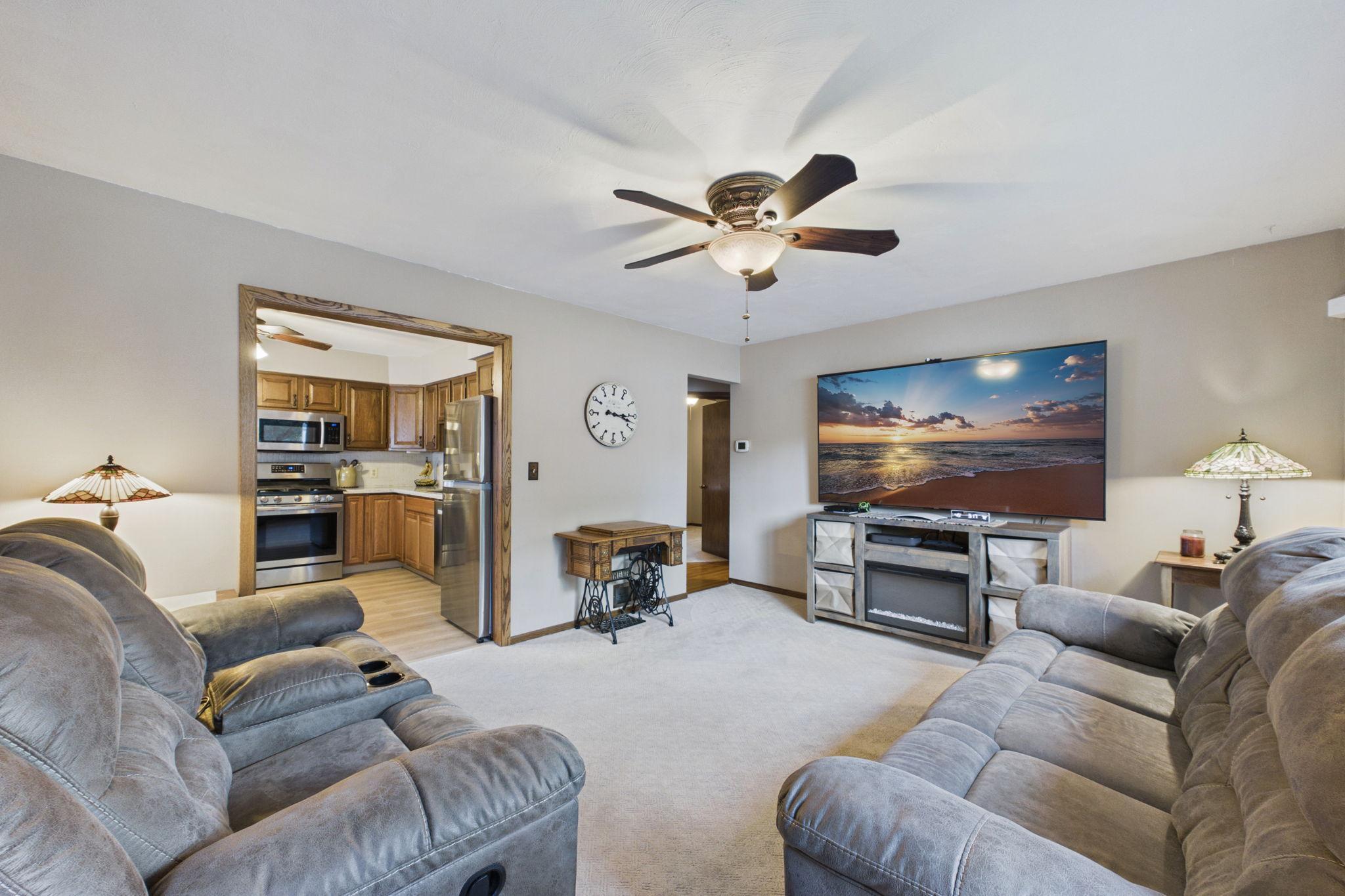 4th image of 1474 Burke Ave E, Maplewood, MN 55109 | MLS# 7133584
