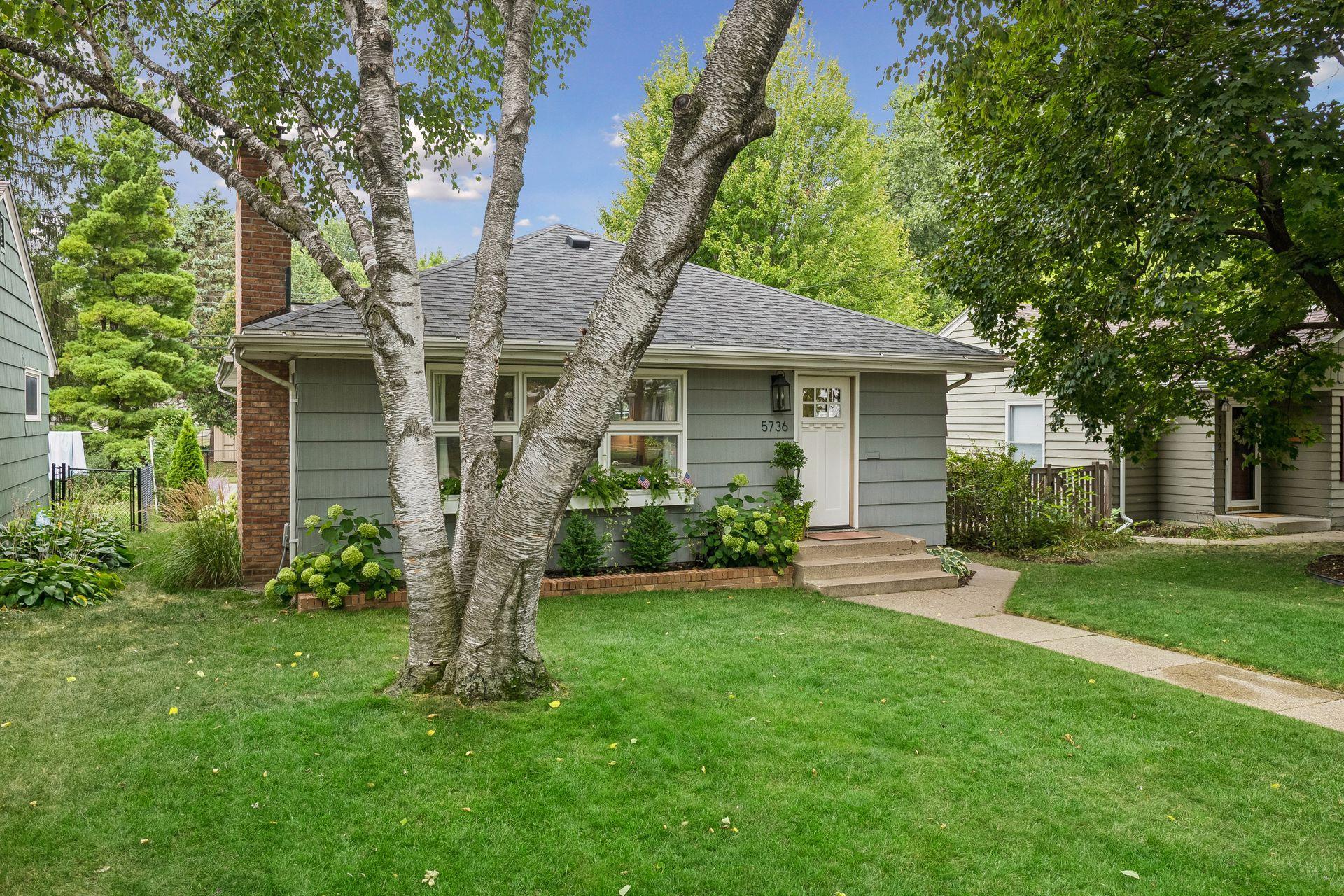 2nd image of 5736 Sheridan Ave S, Minneapolis, MN 55410 | MLS# 7133656