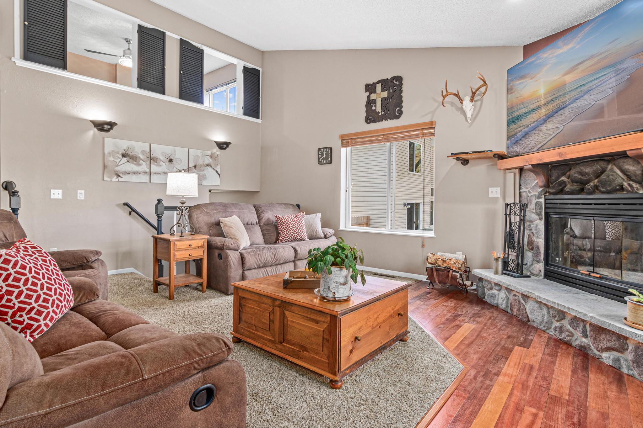 4th image of 1400 Field Creek Cir, Victoria, MN 55386 | MLS# 7133791